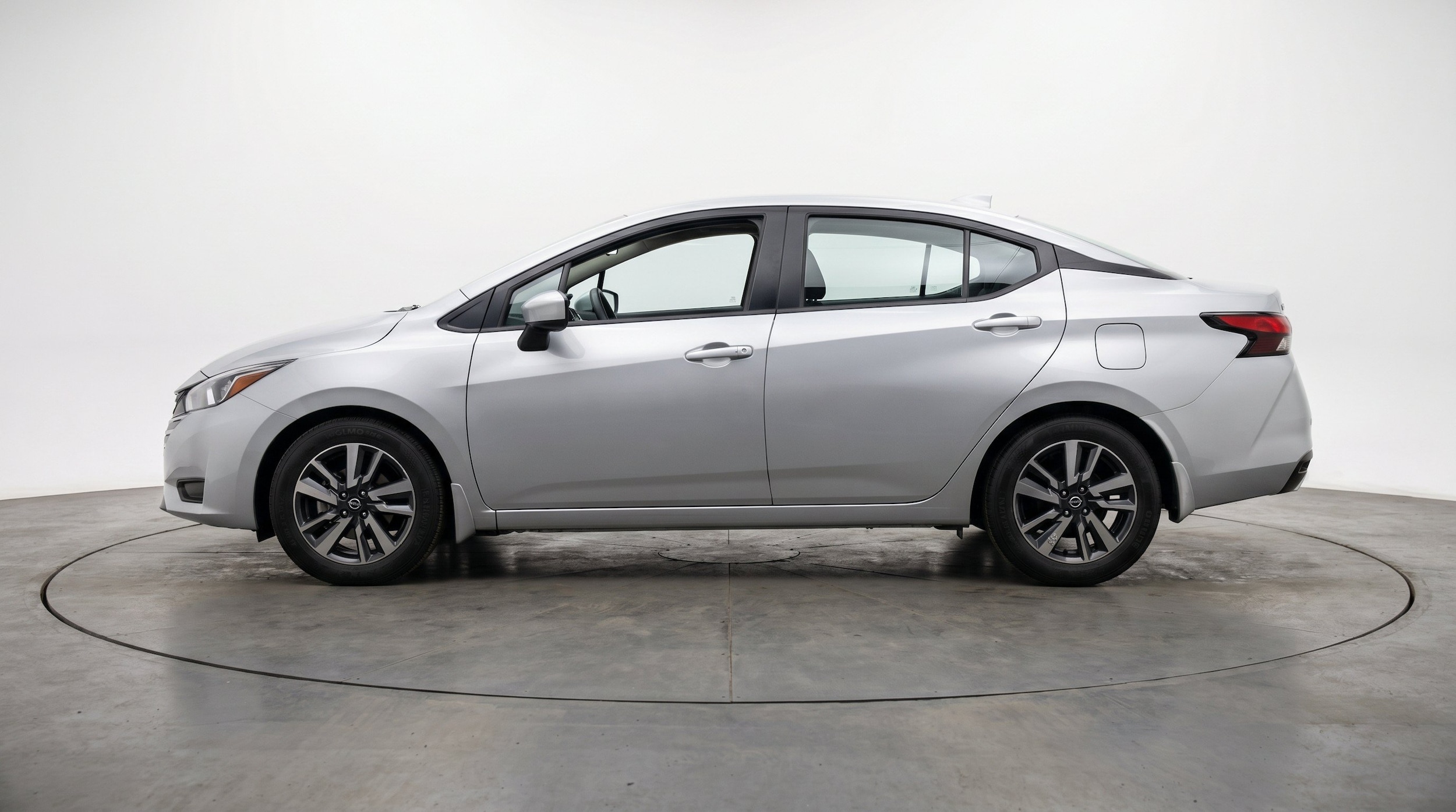 Thumbnail: 2025 Nissan Versa - 5