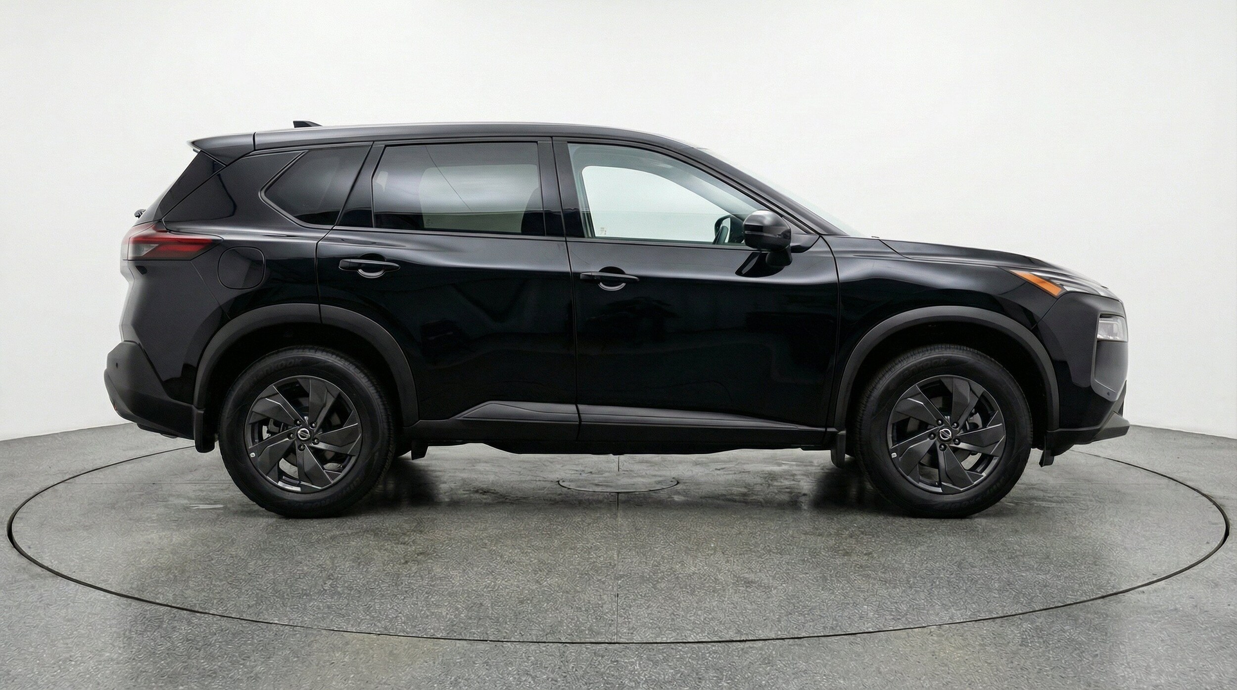 Thumbnail: 2026 Nissan Rogue - 10