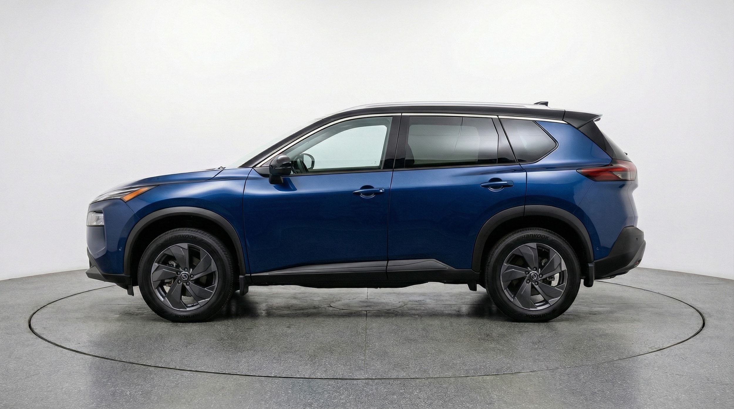 Thumbnail: 2025 Nissan Rogue - 4