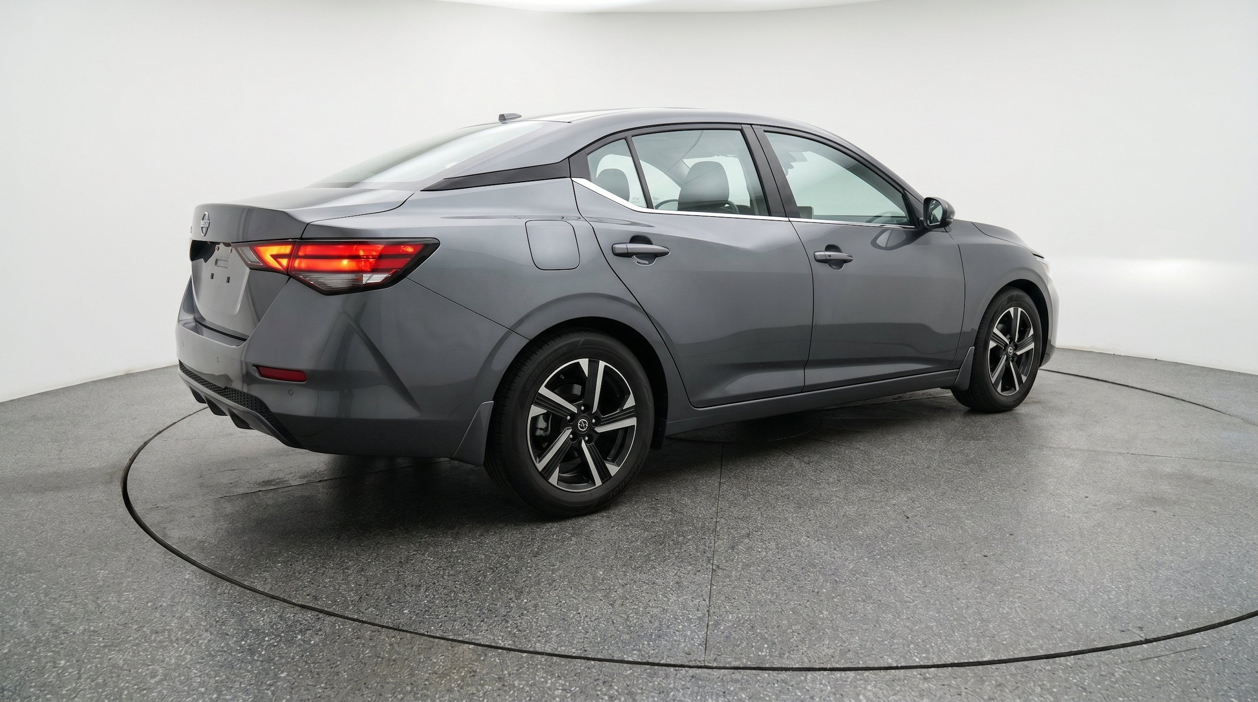 Thumbnail: 2025 Nissan Sentra - 9