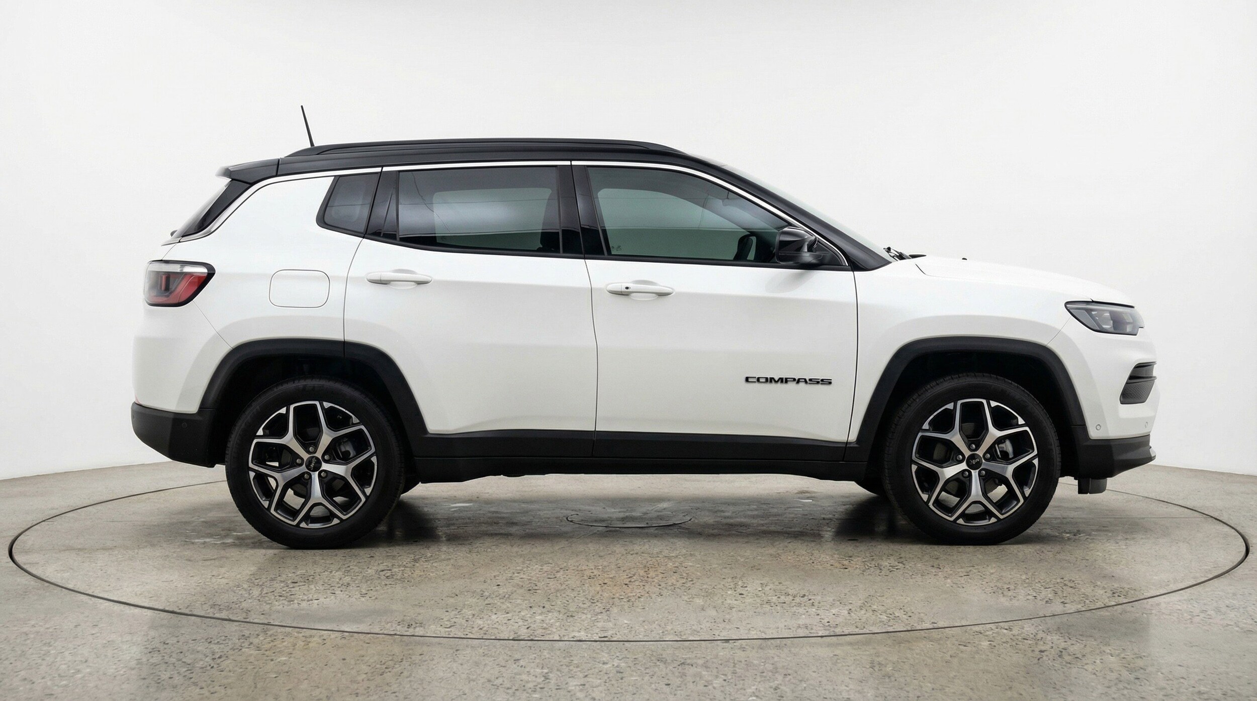 Thumbnail: 2025 Jeep Compass - 11