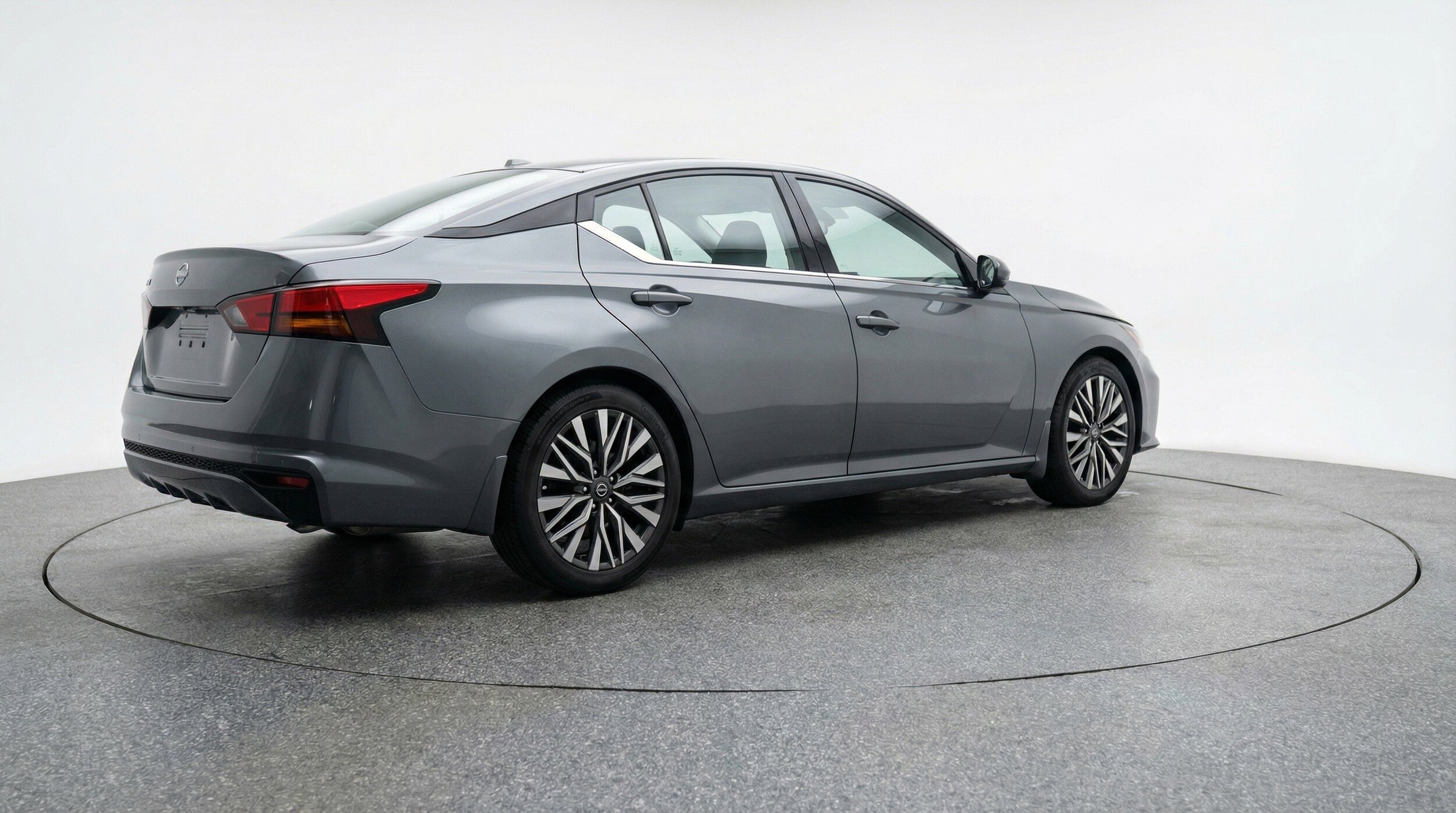 Thumbnail: 2025 Nissan Altima - 9