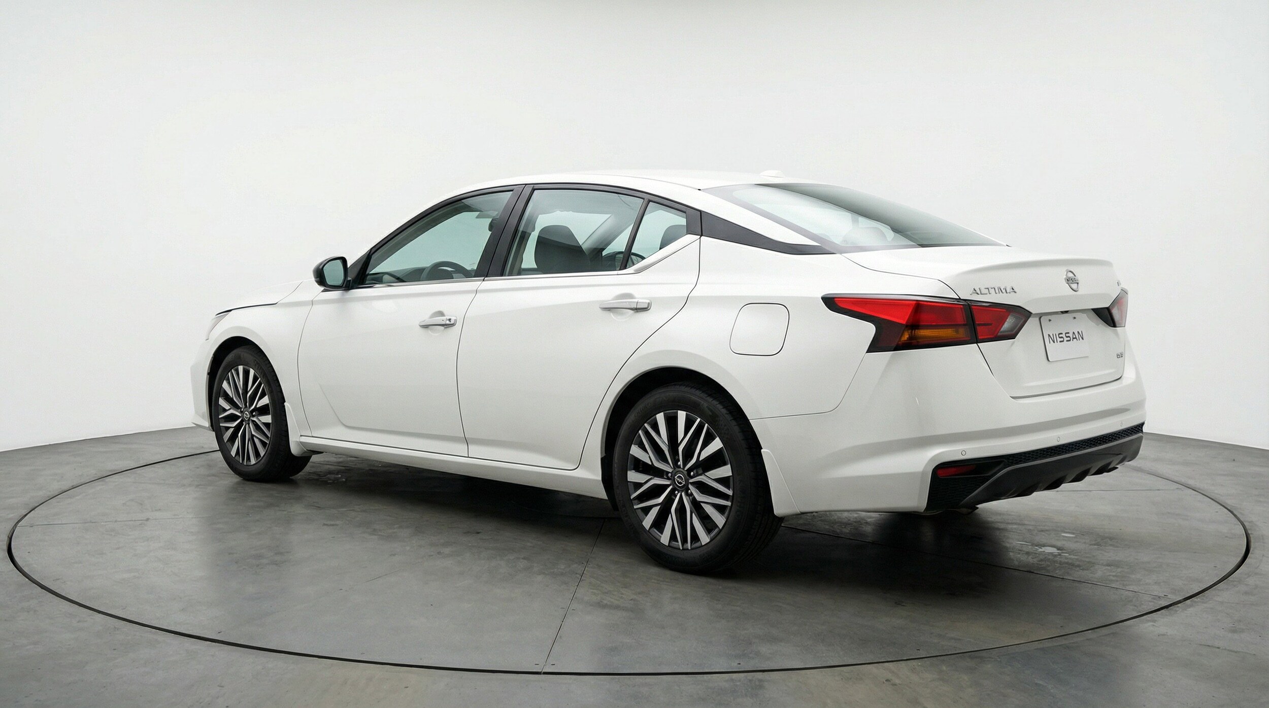 Thumbnail: 2025 Nissan Altima - 6