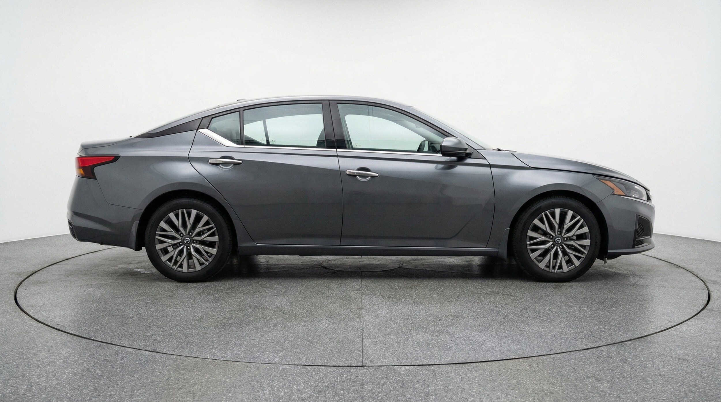 Thumbnail: 2025 Nissan Altima - 11
