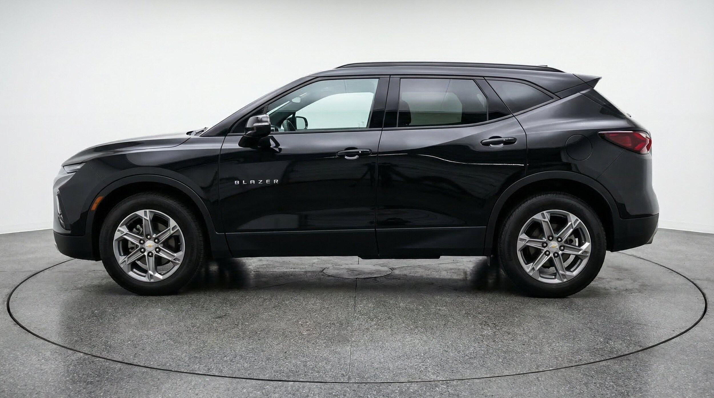 Thumbnail: 2025 Chevrolet Blazer - 5