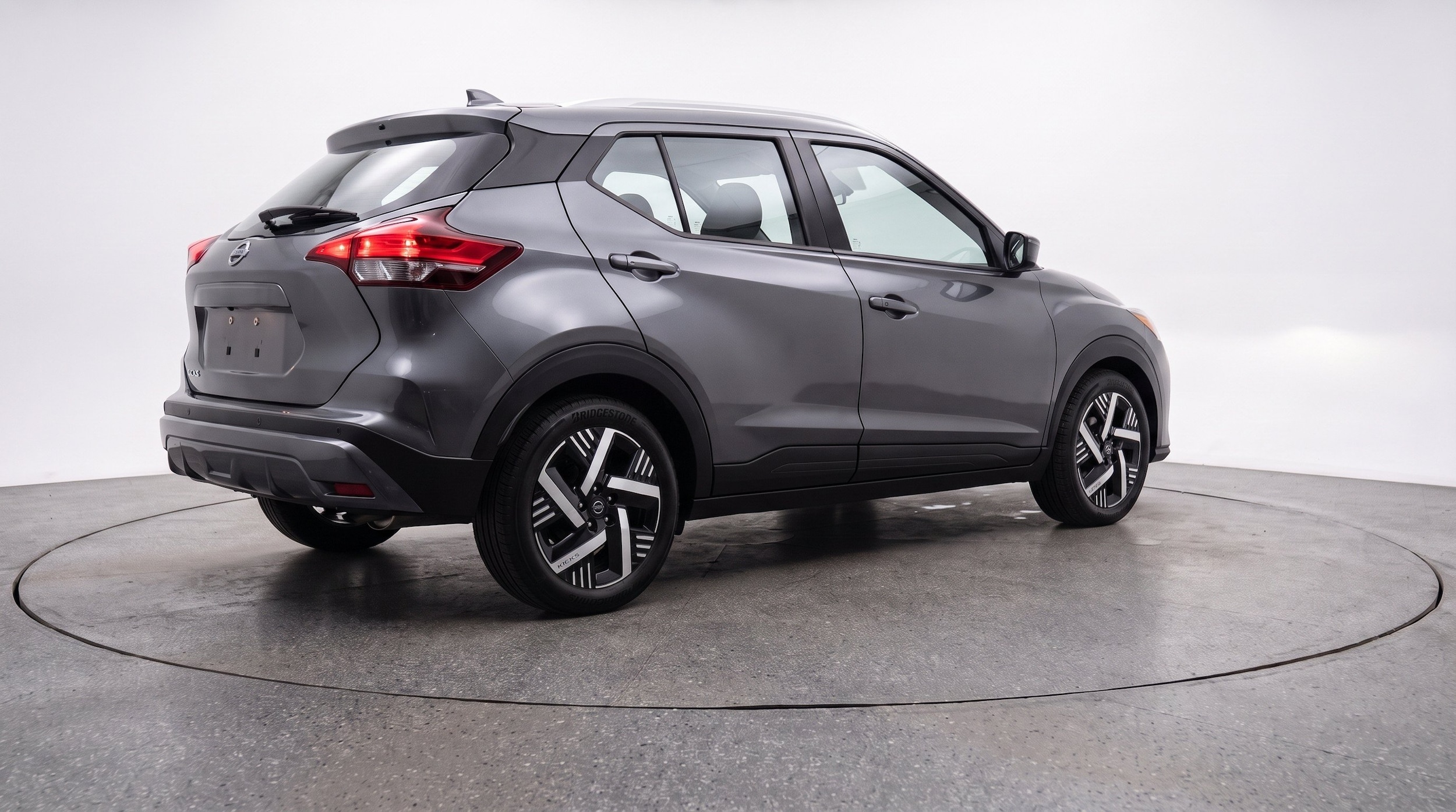 Thumbnail: 2026 Nissan Kicks - 9