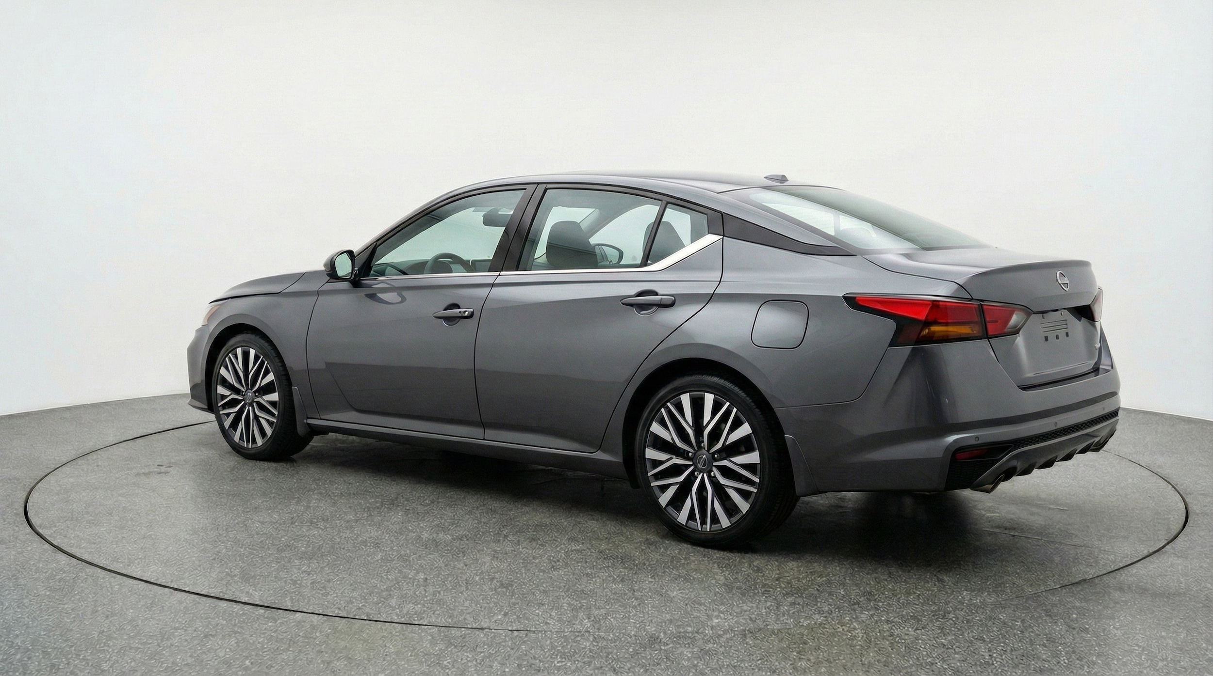 Thumbnail: 2025 Nissan Altima - 6