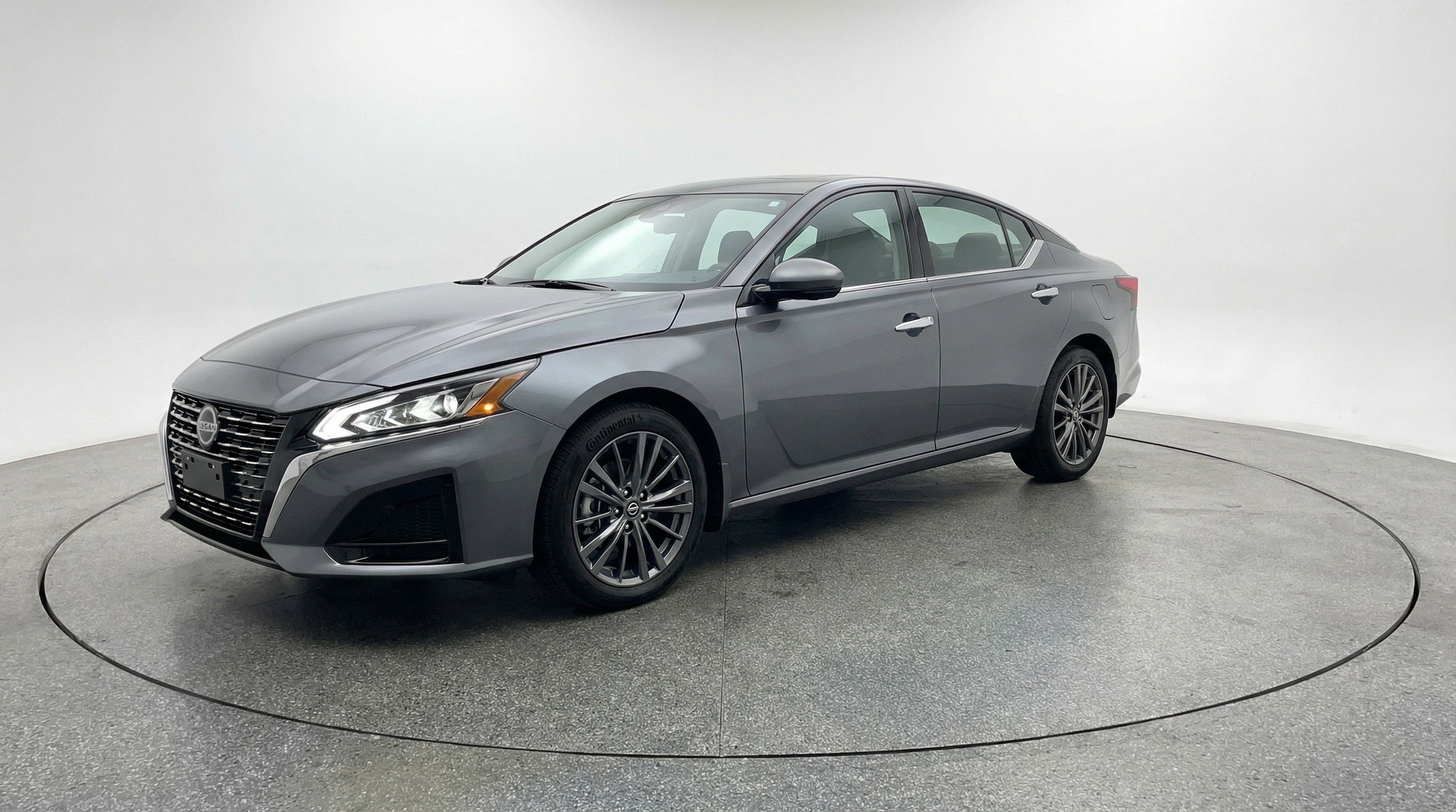 Thumbnail: 2025 Nissan Altima - 3