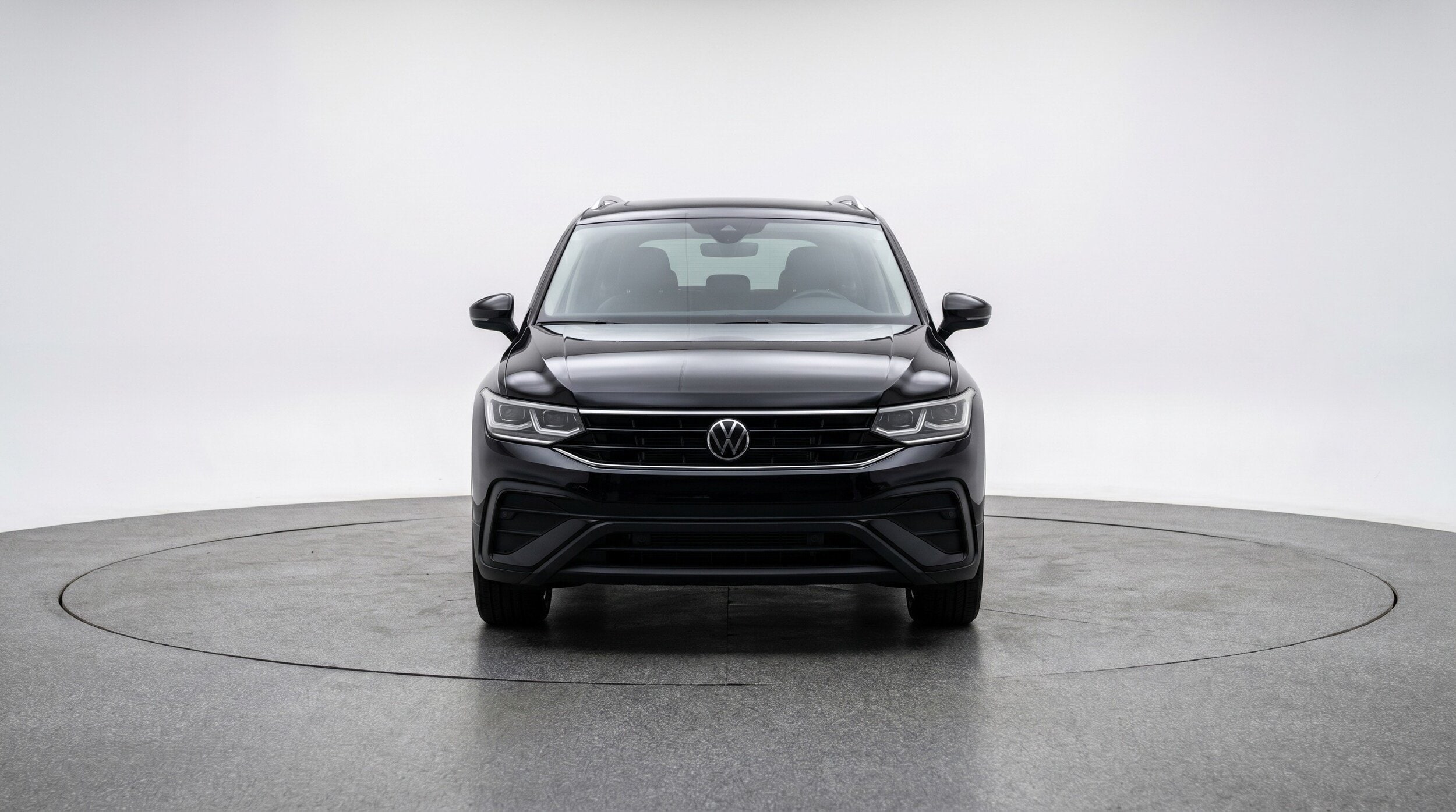 Thumbnail: 2026 Volkswagen Tiguan - 2