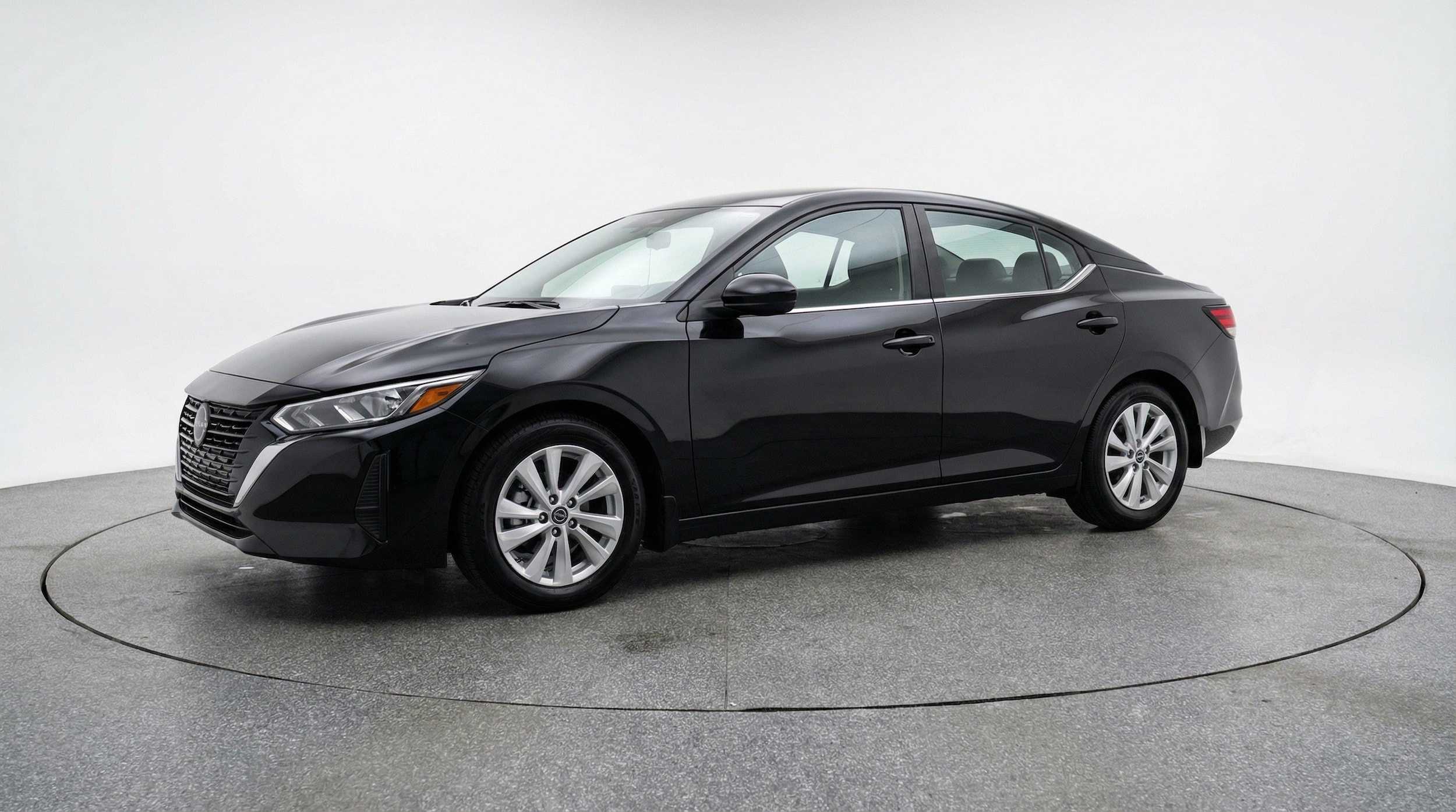 Thumbnail: 2025 Nissan Sentra - 3