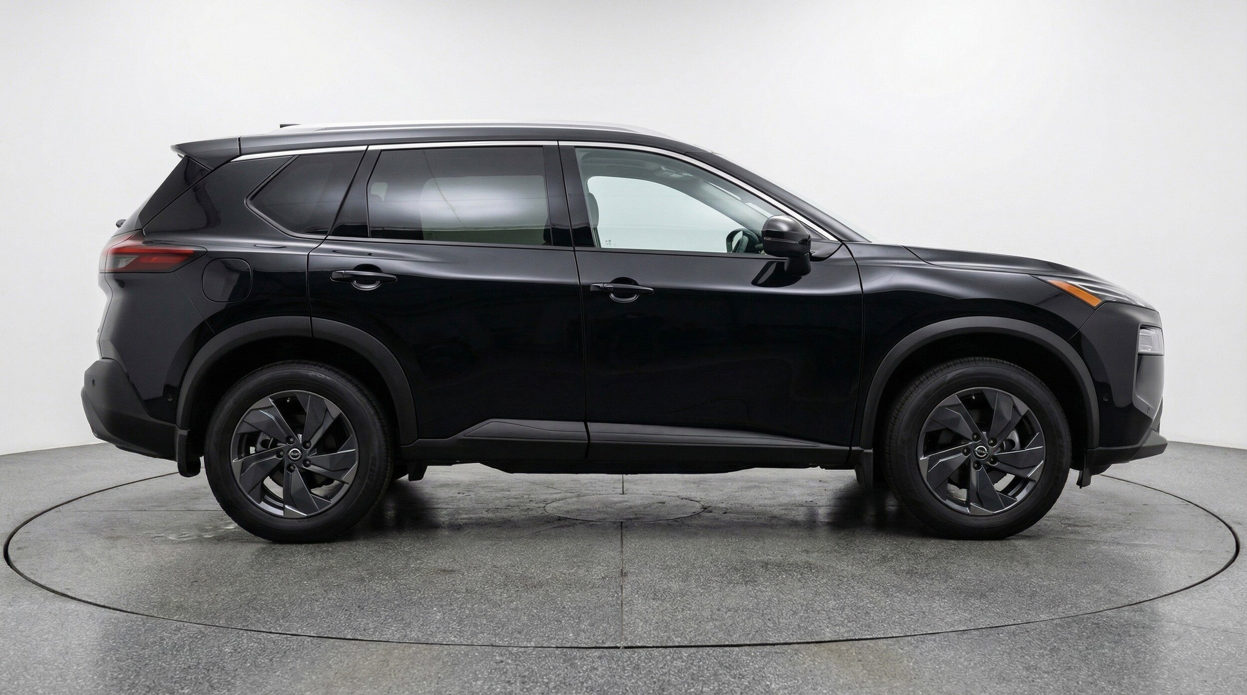 Thumbnail: 2025 Nissan Rogue - 11