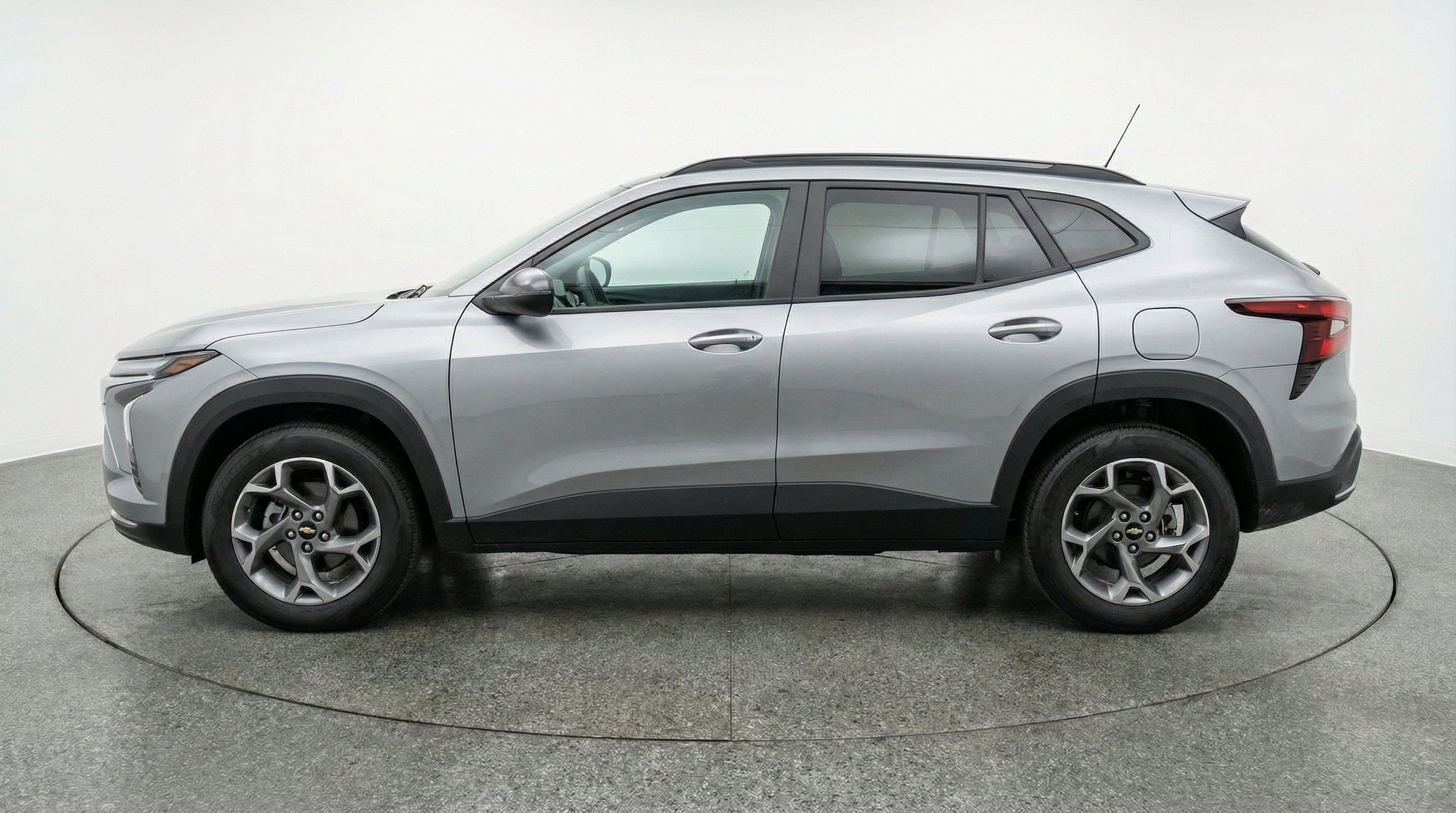 Thumbnail: 2025 Chevrolet Trax - 5