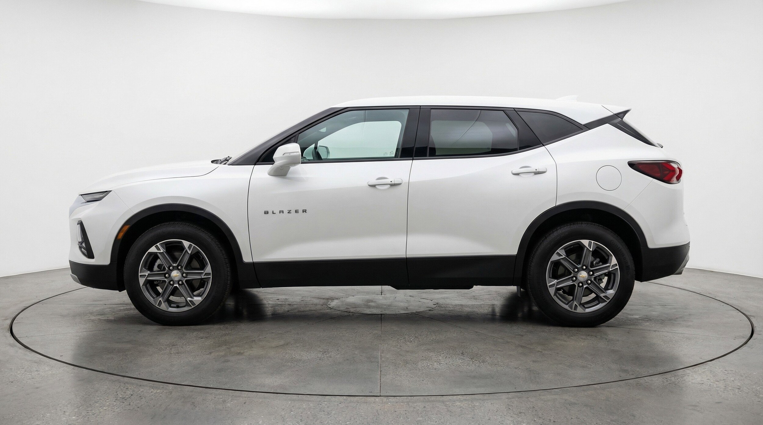 Thumbnail: 2025 Chevrolet Blazer - 5