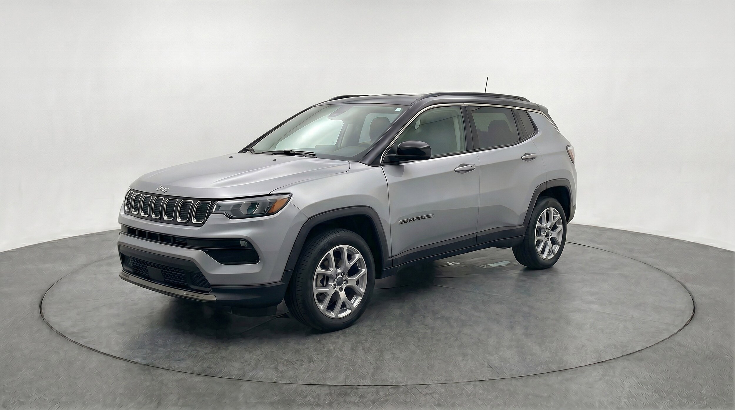 Thumbnail: 2025 Jeep Compass - 3
