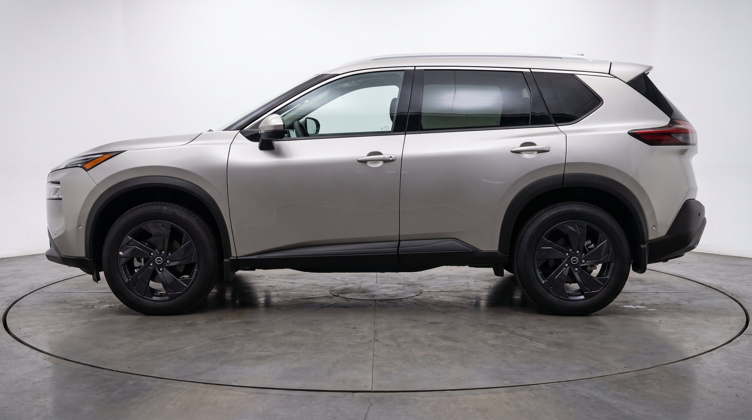 Thumbnail: 2026 Nissan Rogue - 5