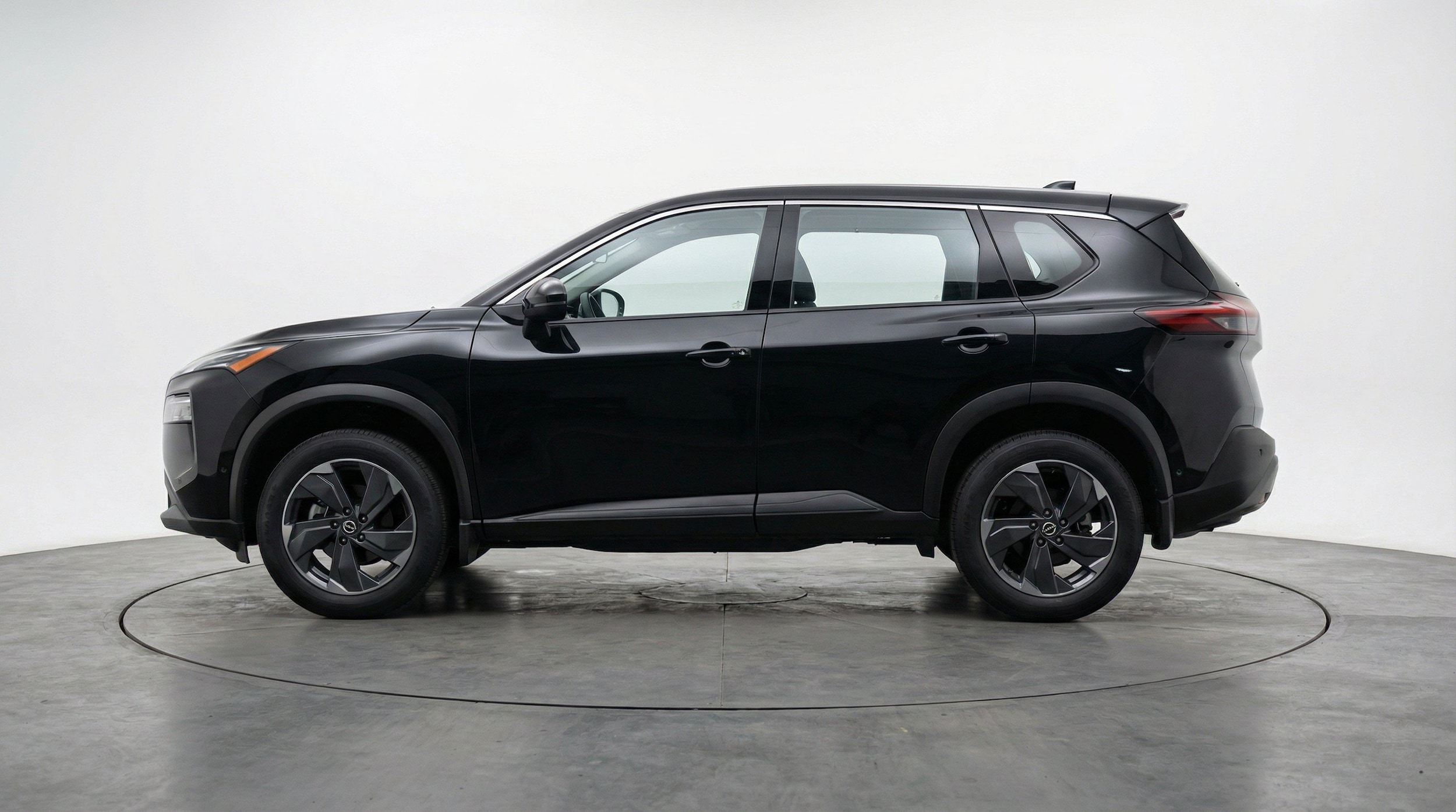Thumbnail: 2025 Nissan Rogue - 5