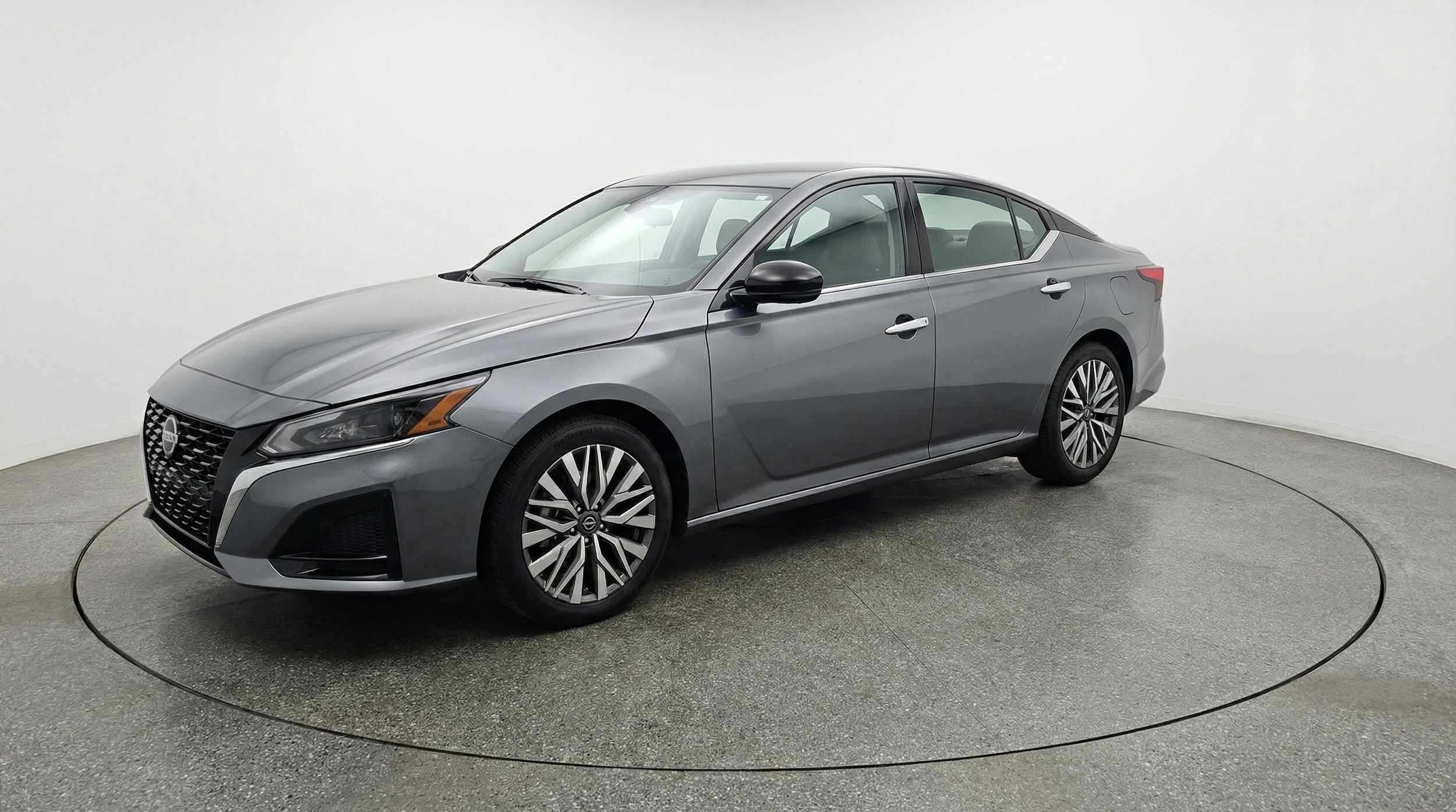 Thumbnail: 2025 Nissan Altima - 3