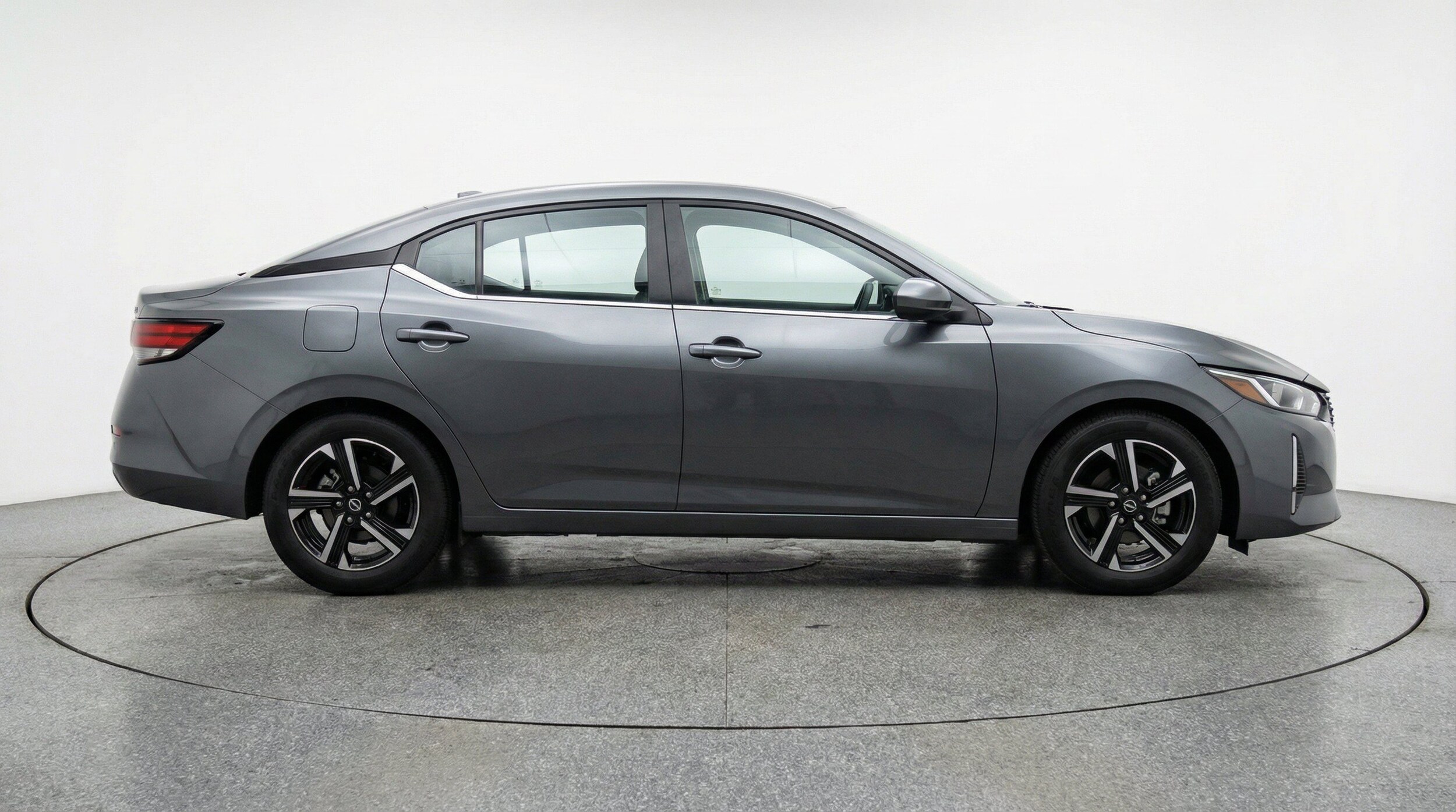 Thumbnail: 2025 Nissan Sentra - 10