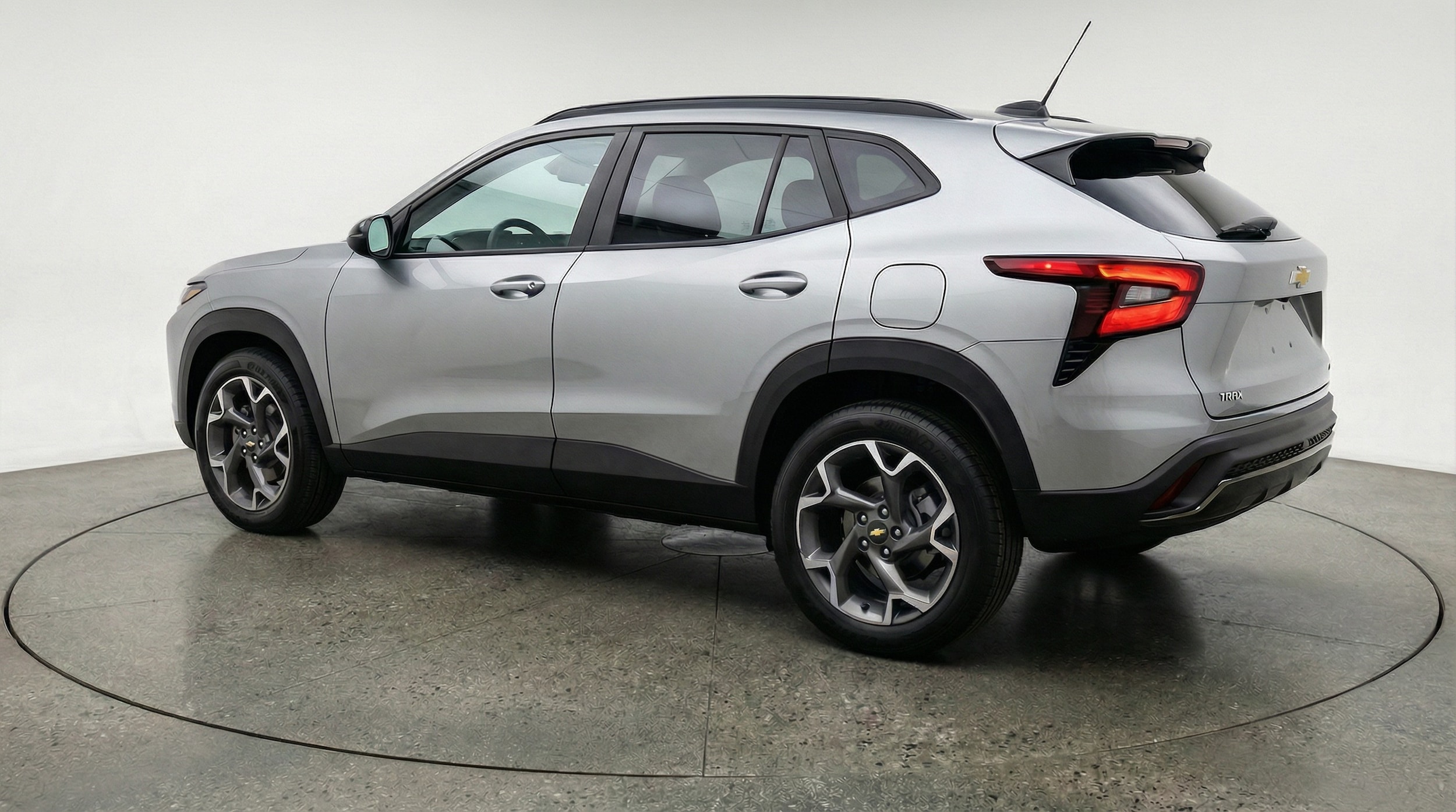 Thumbnail: 2025 Chevrolet Trax - 5