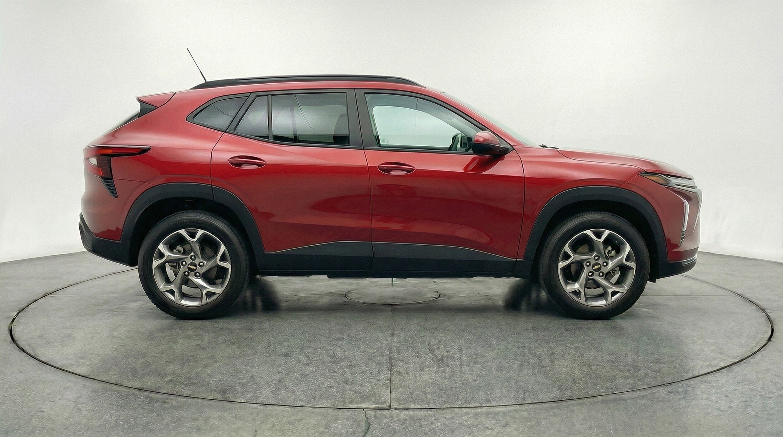 Thumbnail: 2025 Chevrolet Trax - 11