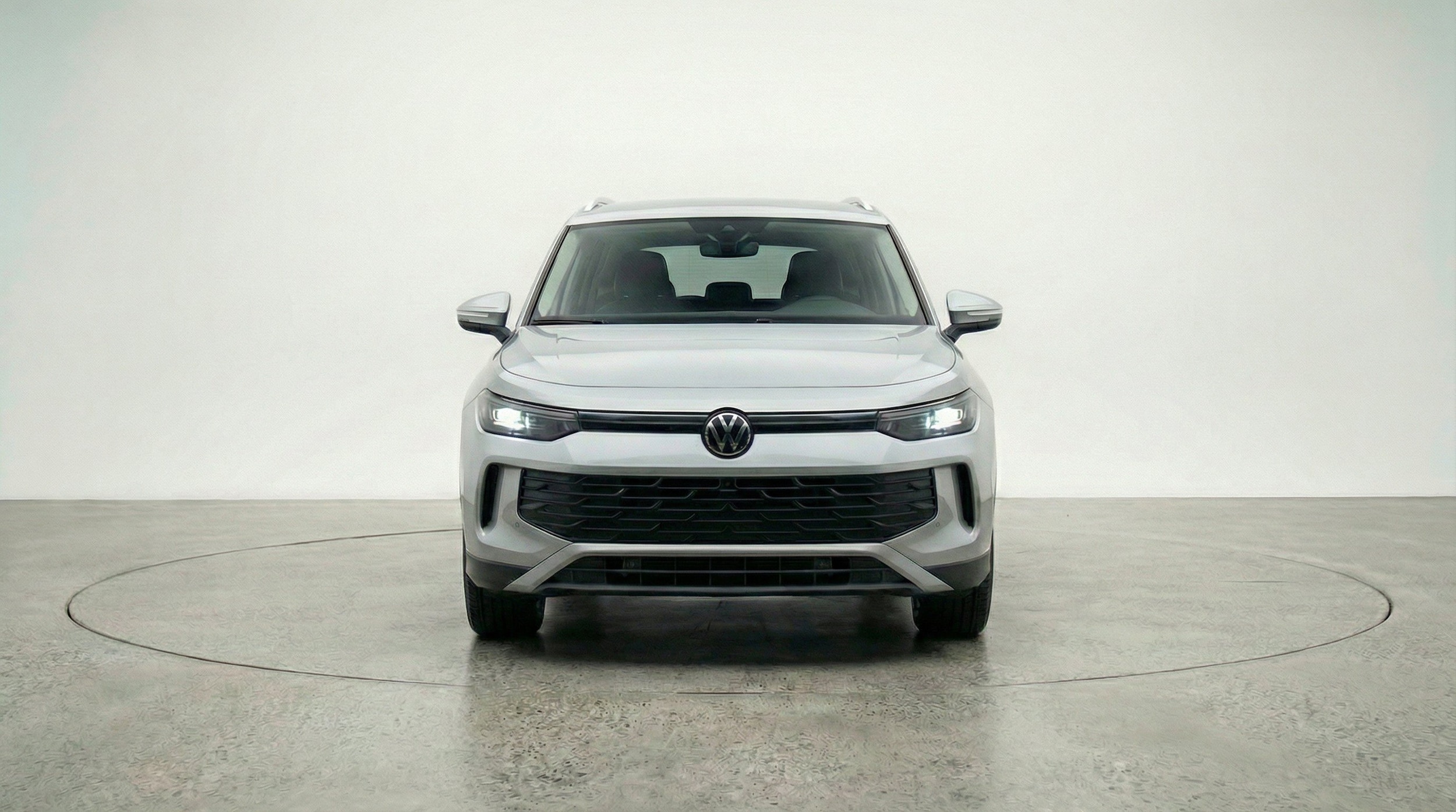 Thumbnail: 2026 Volkswagen Tiguan - 2