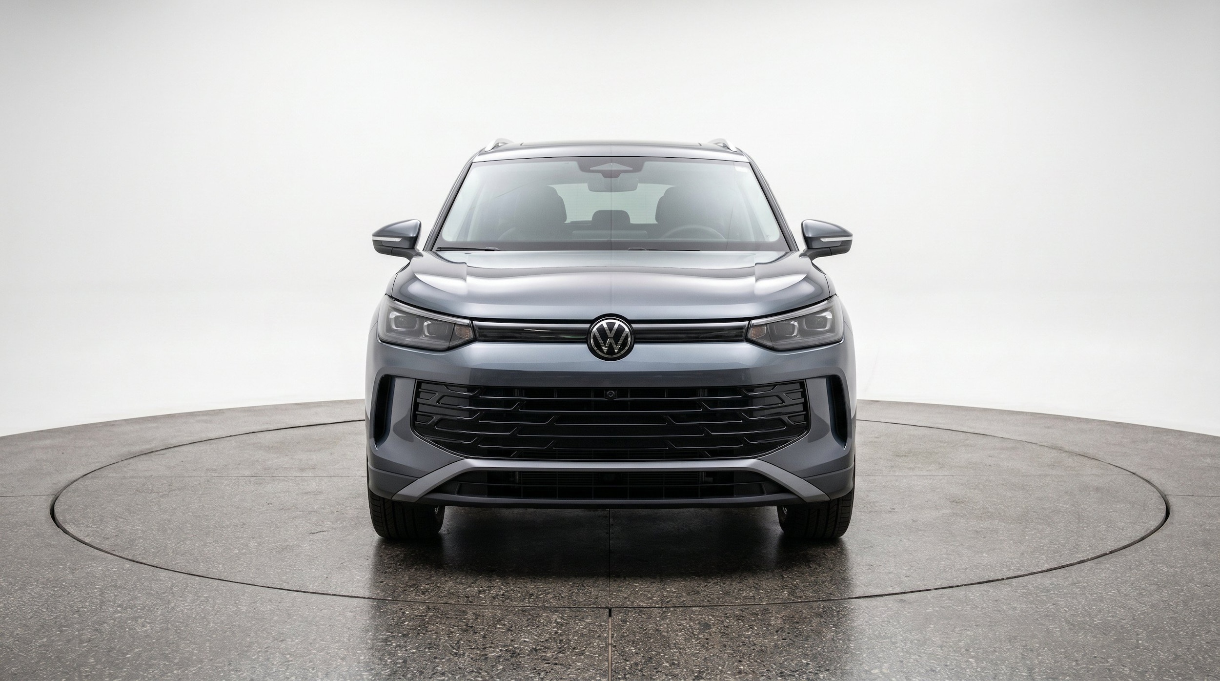 Thumbnail: 2026 Volkswagen Tiguan - 2