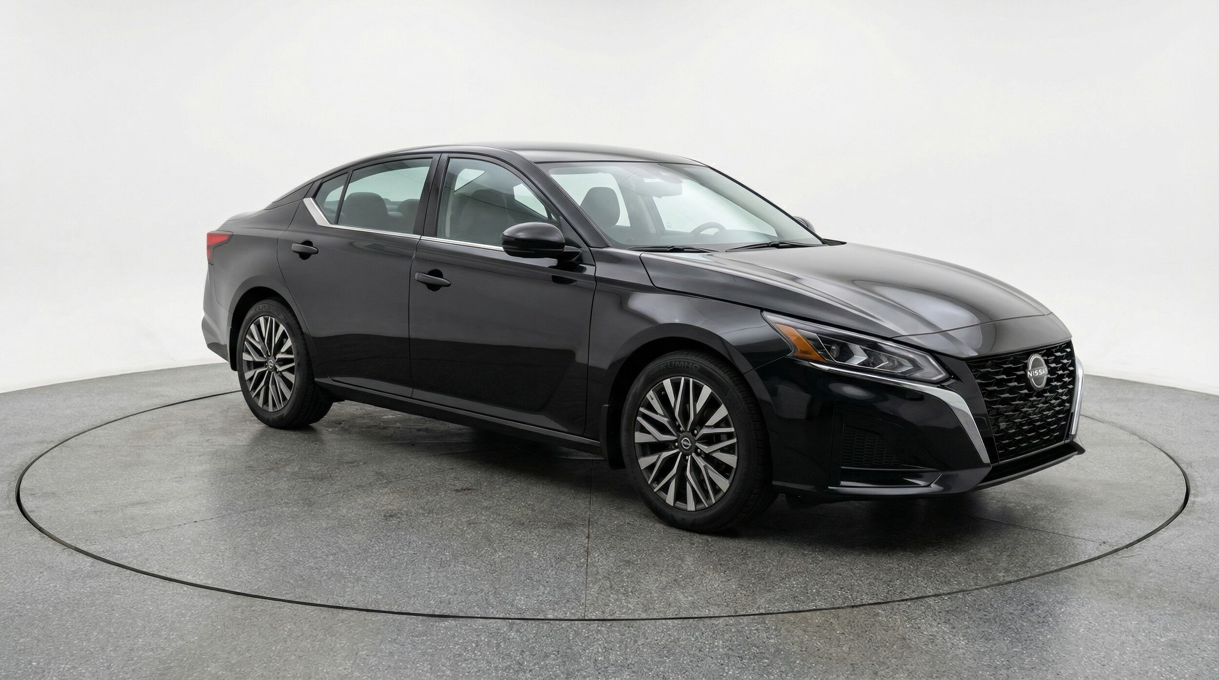 Thumbnail: 2025 Nissan Altima - 1