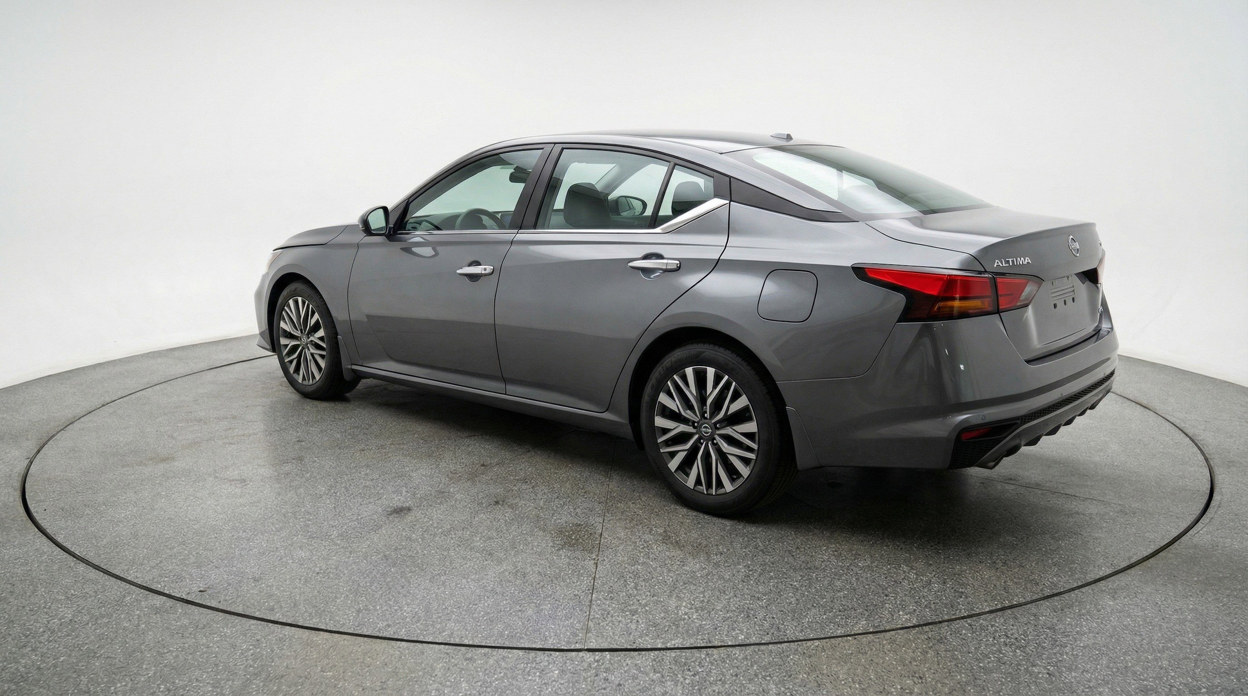 Thumbnail: 2025 Nissan Altima - 6