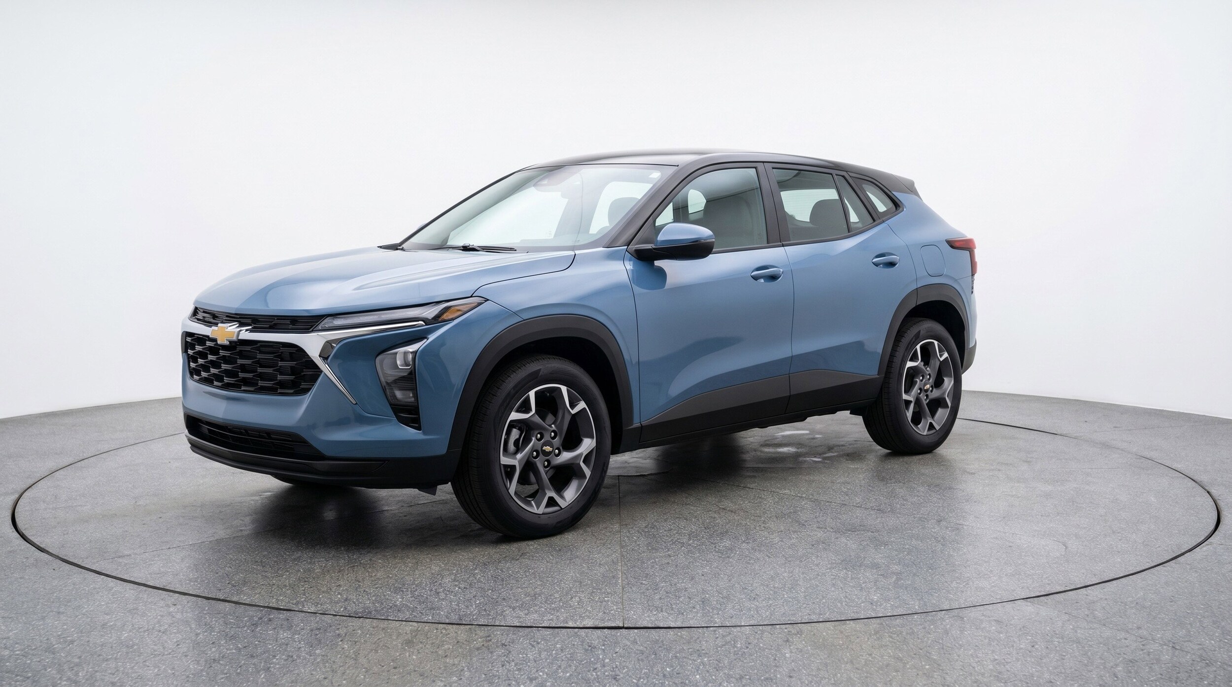 Thumbnail: 2025 Chevrolet Trax - 3