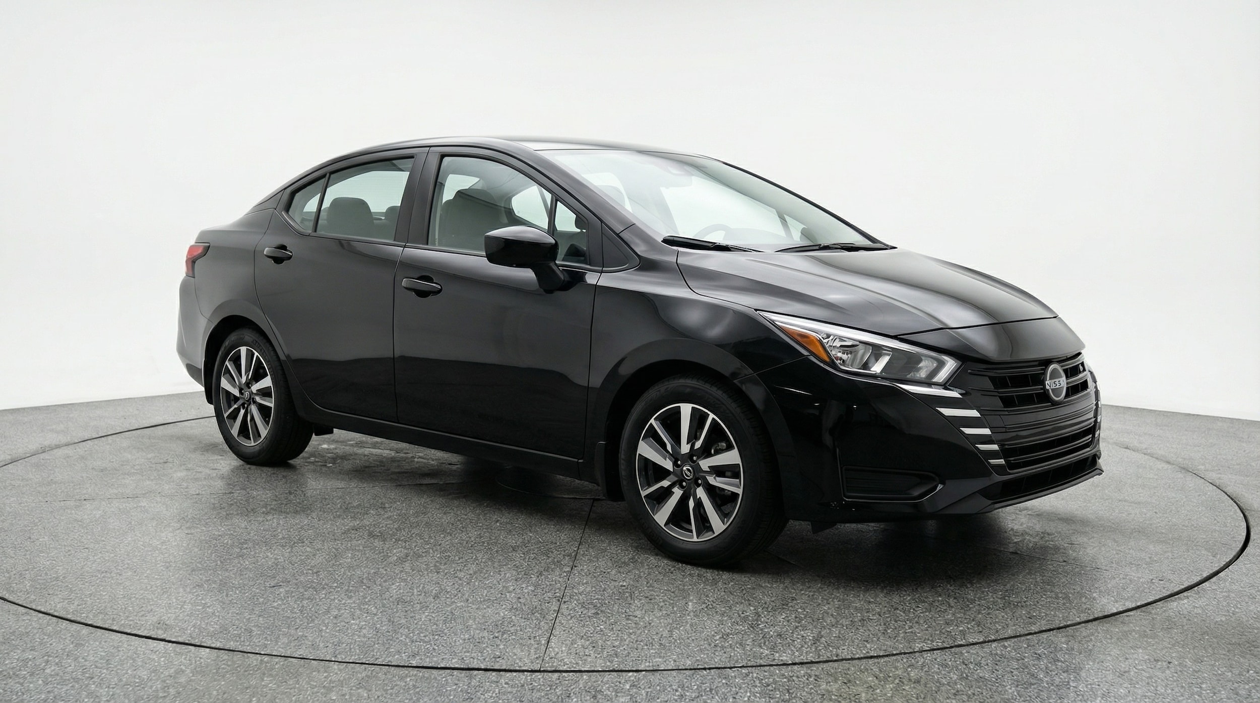 2025 Nissan Versa SV FWD