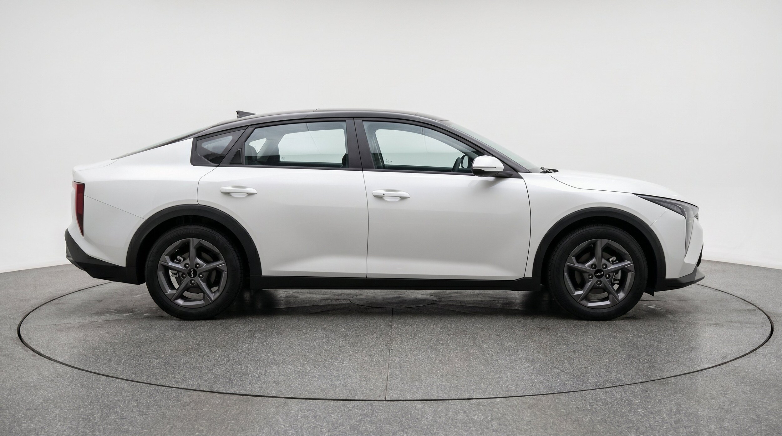 Thumbnail: 2026 Kia K4 - 10