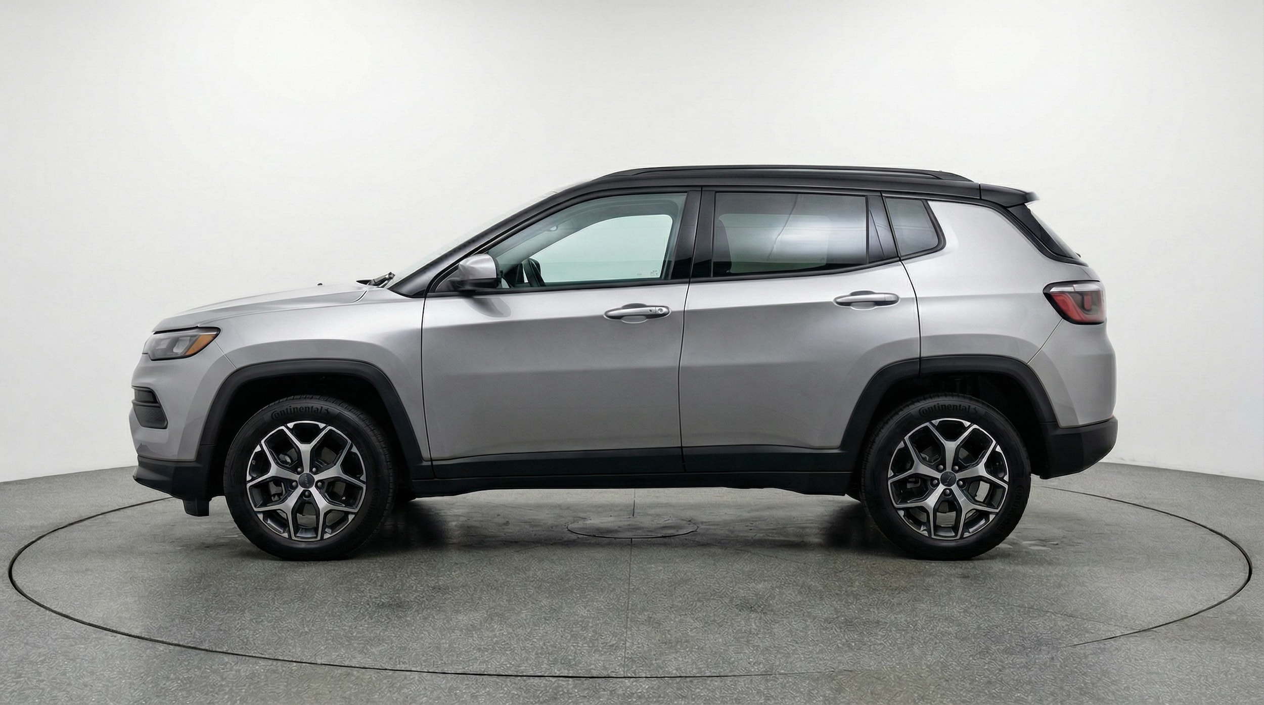 Thumbnail: 2025 Jeep Compass - 4