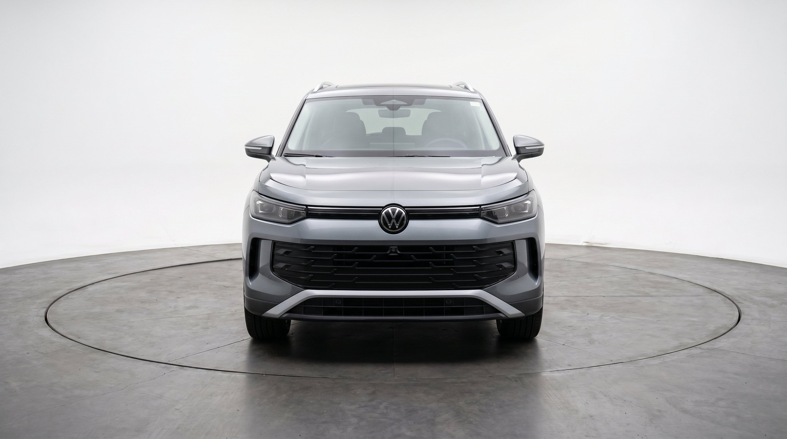 Thumbnail: 2026 Volkswagen Tiguan - 2