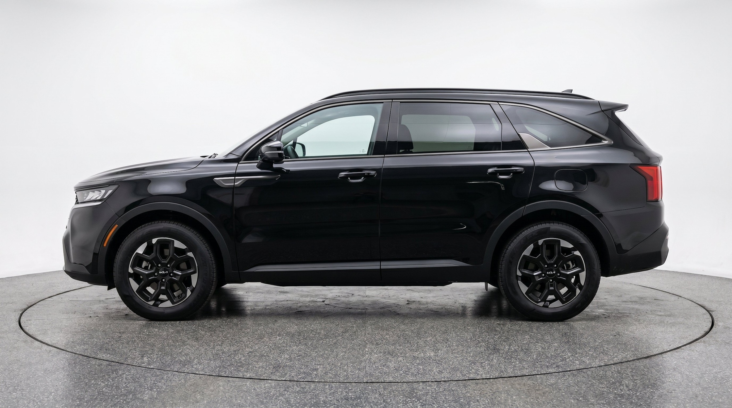 Thumbnail: 2024 Kia Sorento - 5