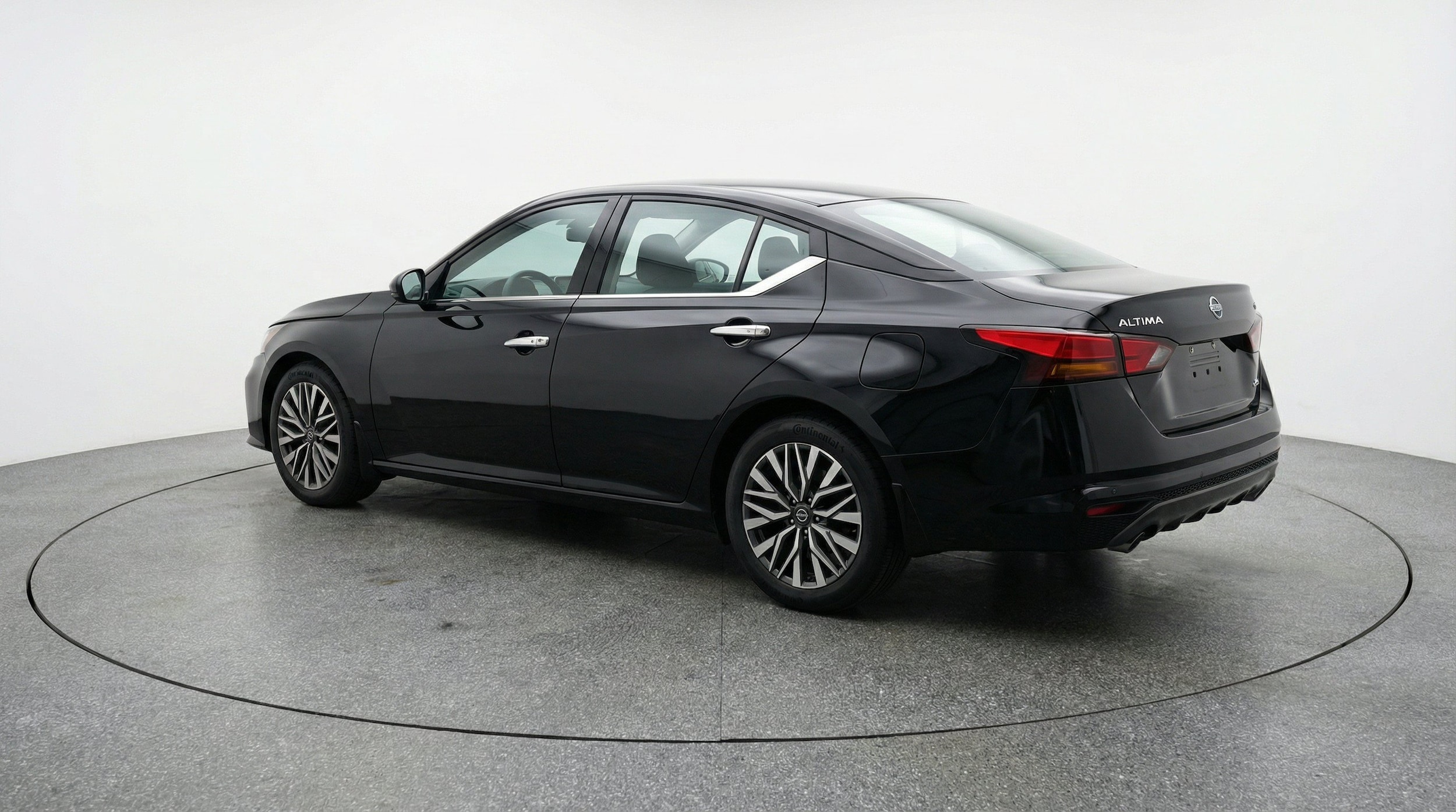Thumbnail: 2025 Nissan Altima - 6