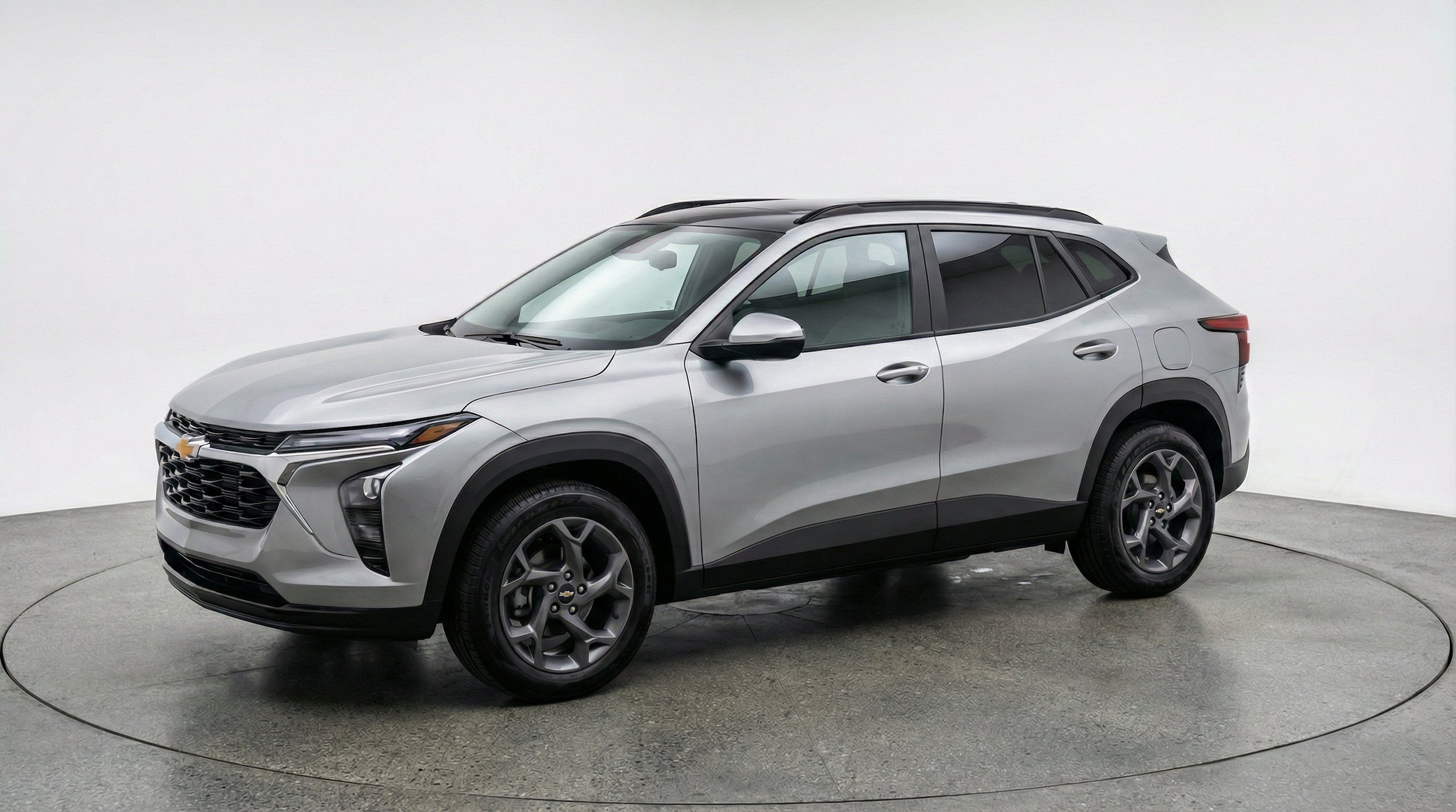 Thumbnail: 2025 Chevrolet Trax - 3