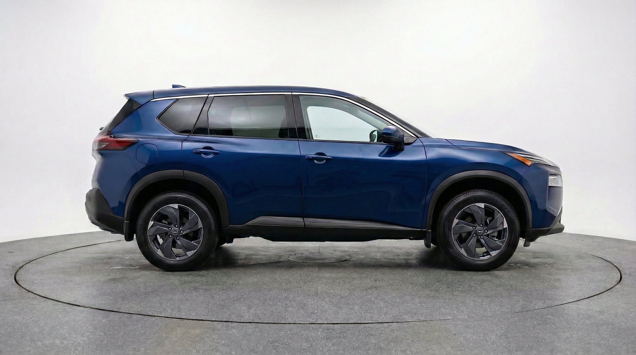 Thumbnail: 2025 Nissan Rogue - 11