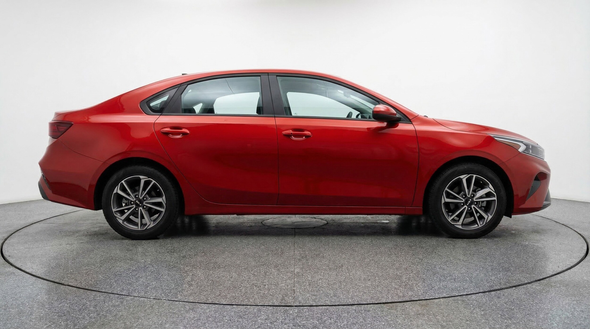 Thumbnail: 2024 Kia Forte - 11