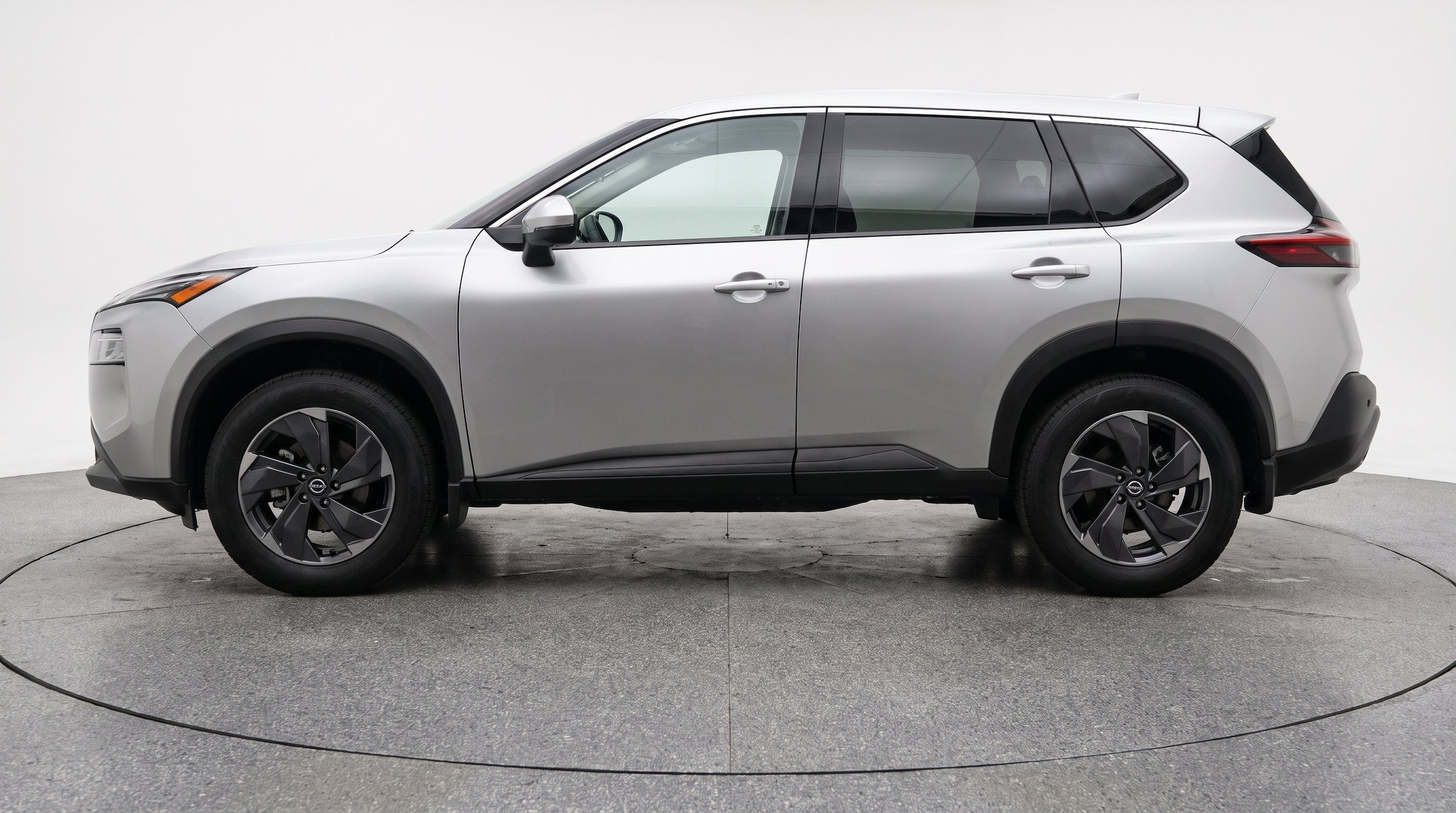 Thumbnail: 2025 Nissan Rogue - 5