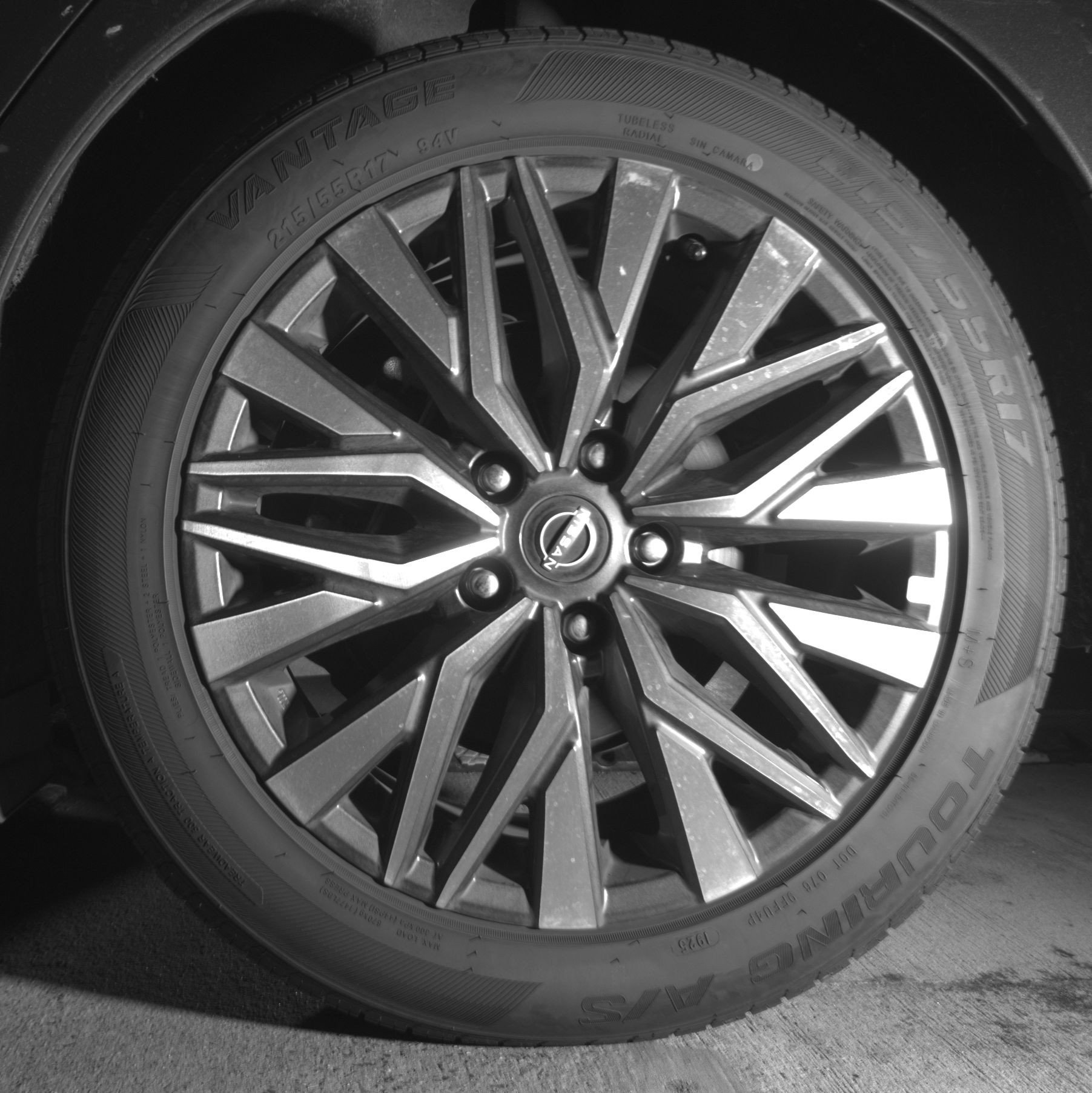 Thumbnail: 2025 Nissan Altima - 14