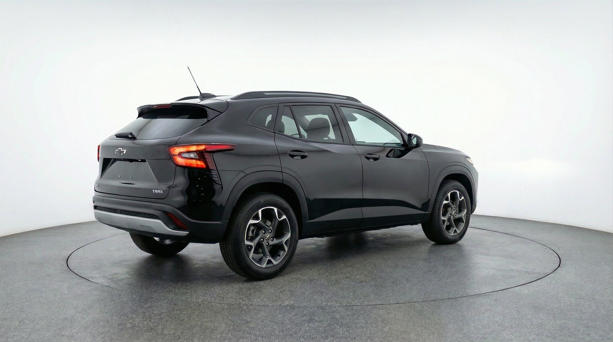 Thumbnail: 2025 Chevrolet Trax - 9