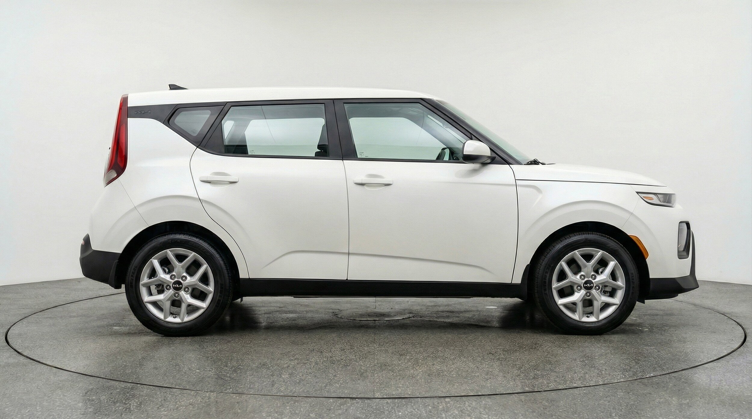 Thumbnail: 2025 Kia Soul - 11