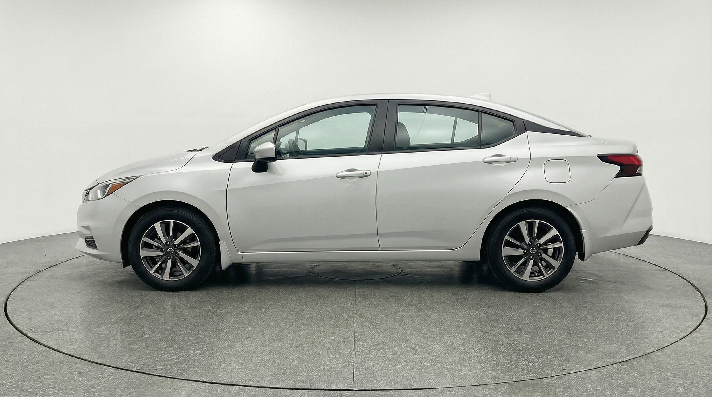 Thumbnail: 2025 Nissan Versa - 4