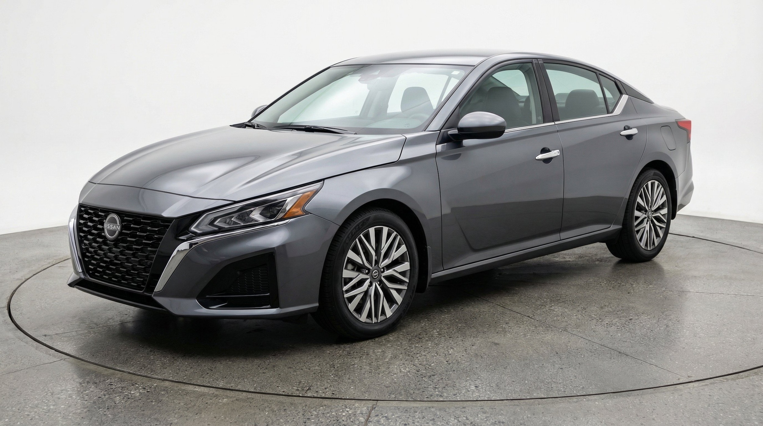 Thumbnail: 2025 Nissan Altima - 3