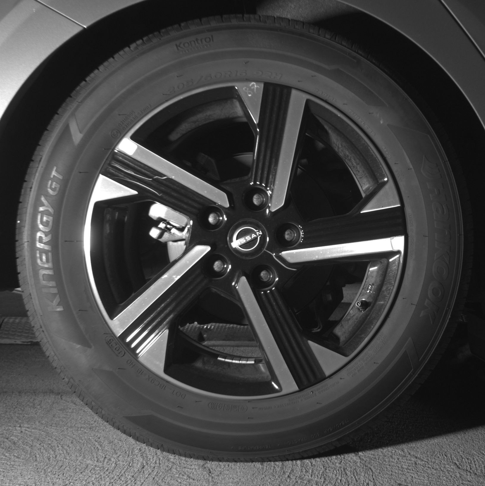 Thumbnail: 2025 Nissan Sentra - 15