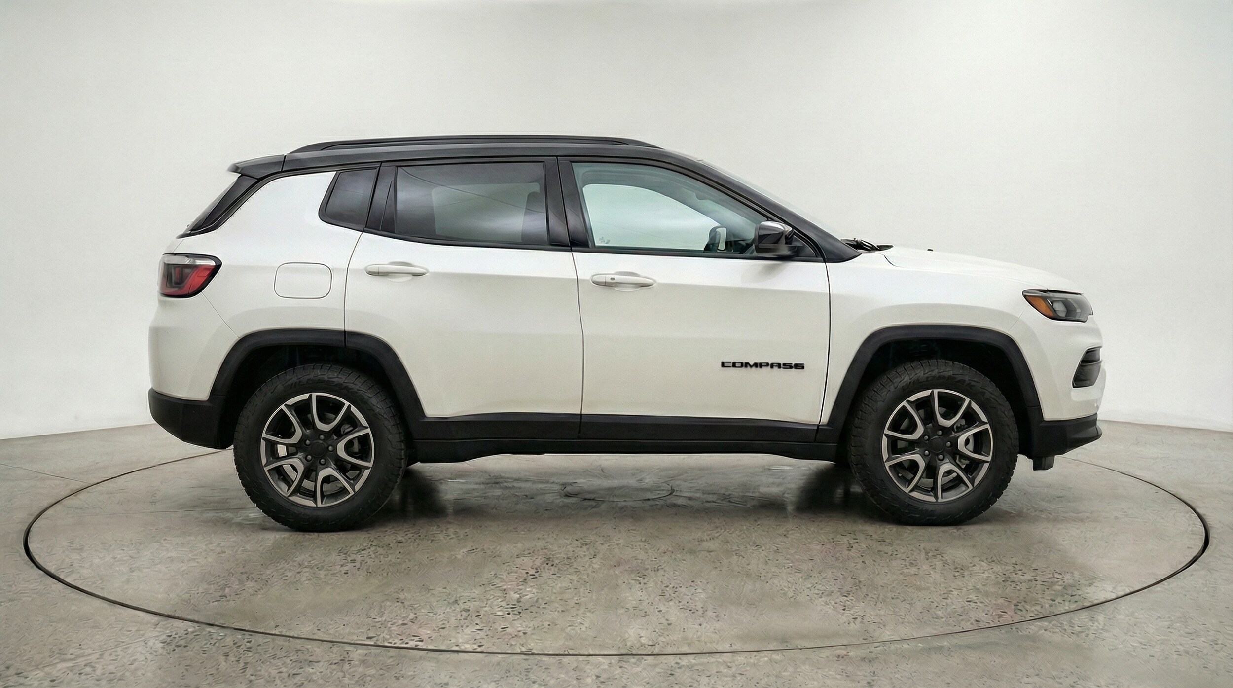 Thumbnail: 2025 Jeep Compass - 8