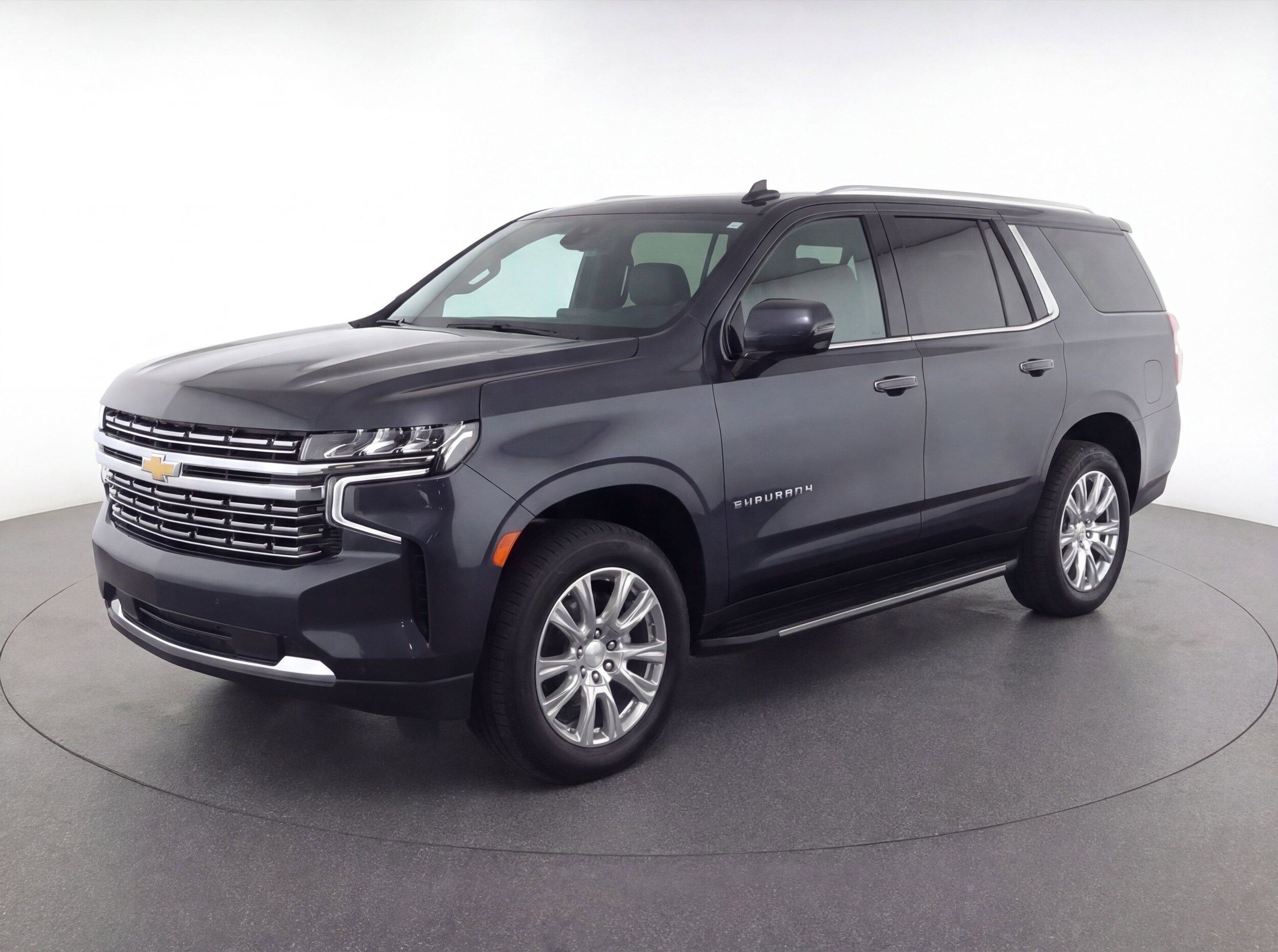 Thumbnail: 2023 Chevrolet Suburban - 3