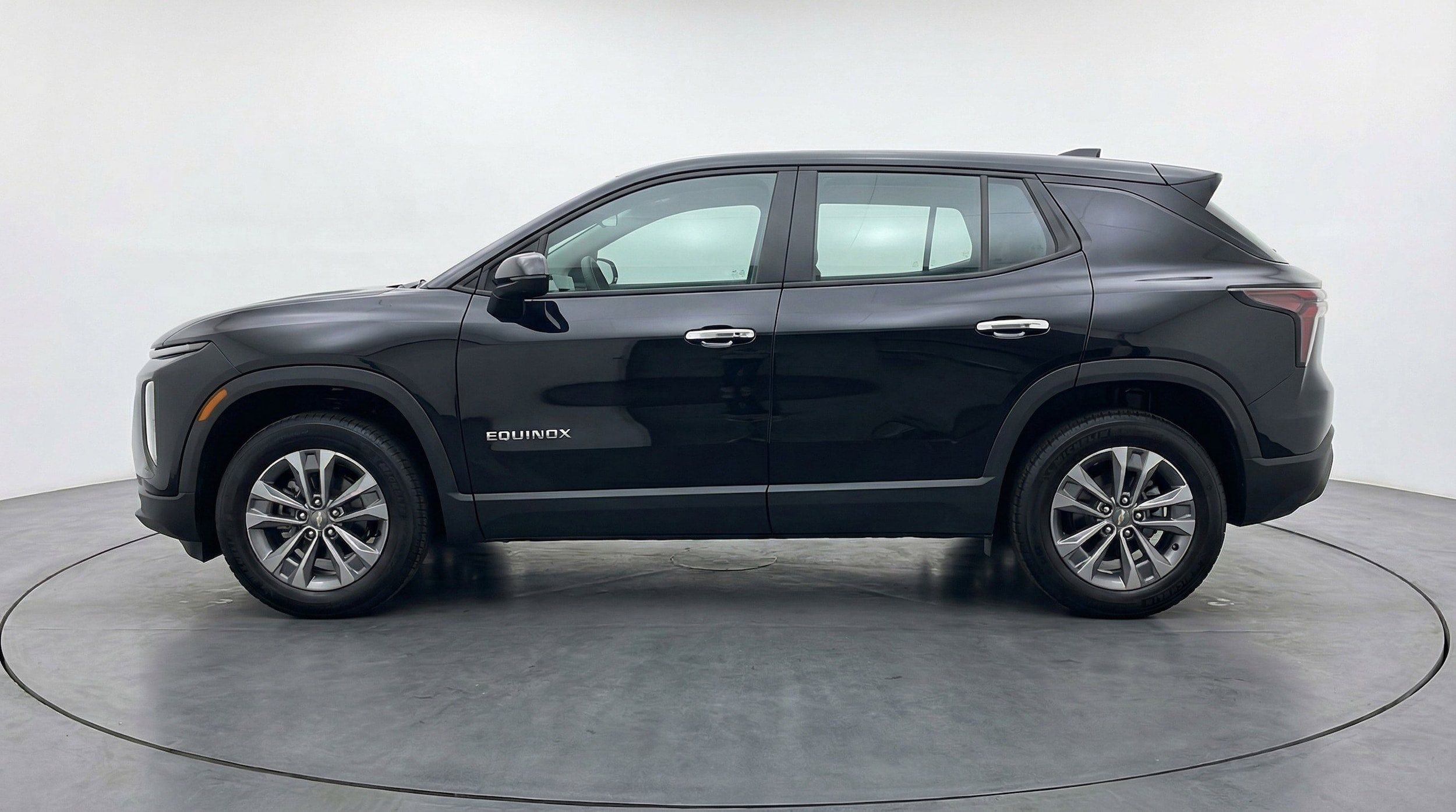 Thumbnail: 2025 Chevrolet Equinox - 5