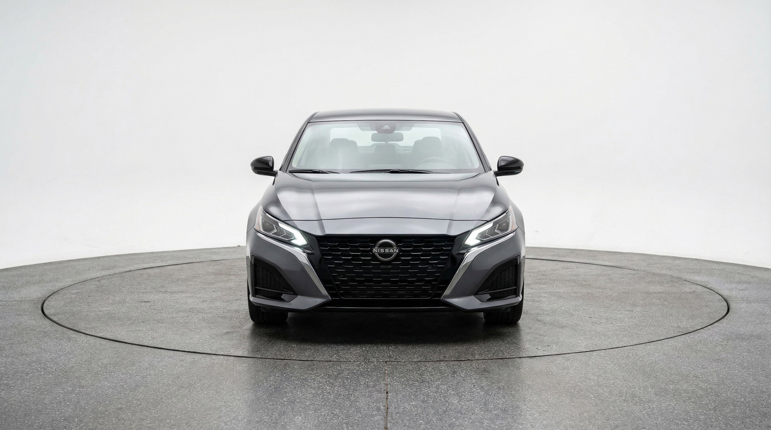 Thumbnail: 2025 Nissan Altima - 2
