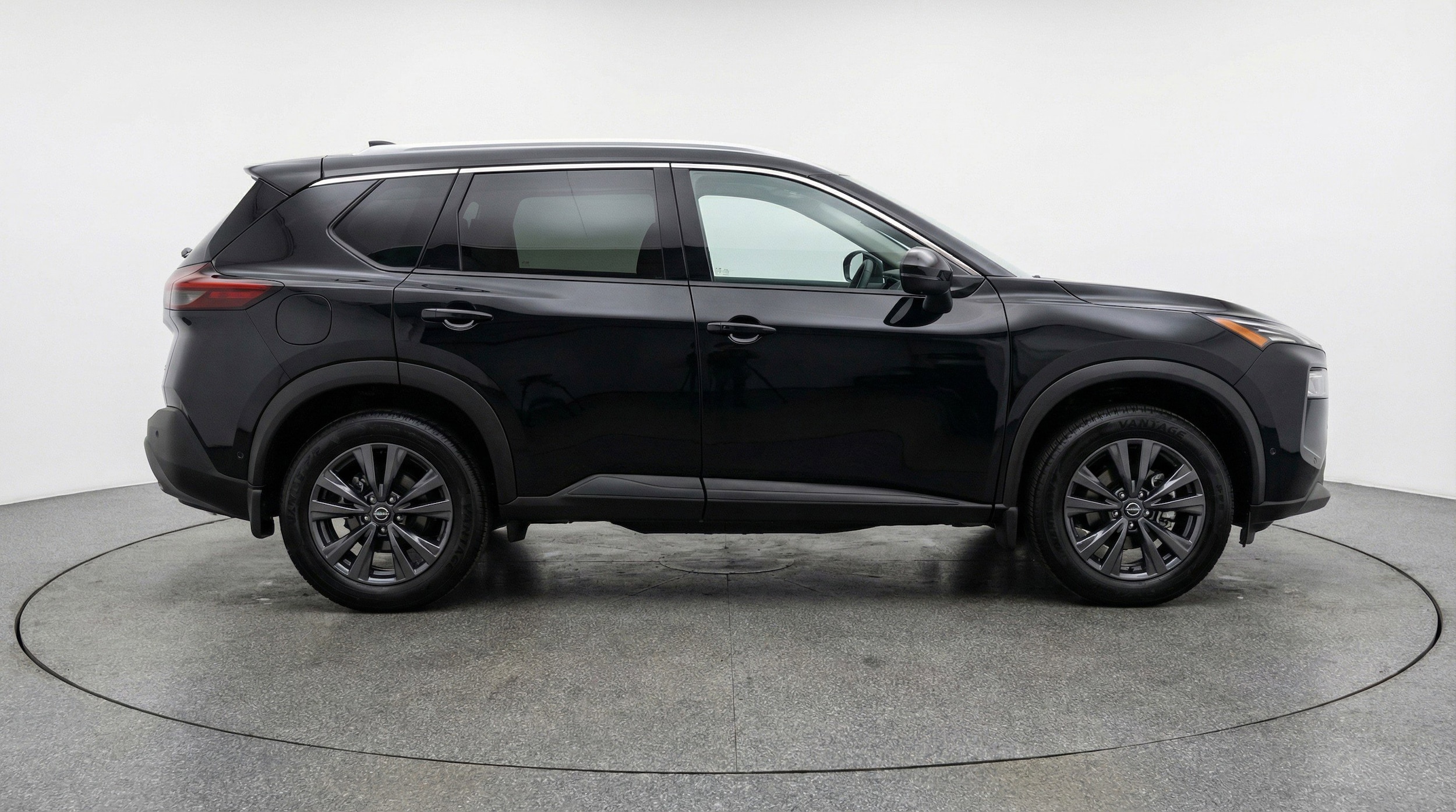 Thumbnail: 2025 Nissan Rogue - 5
